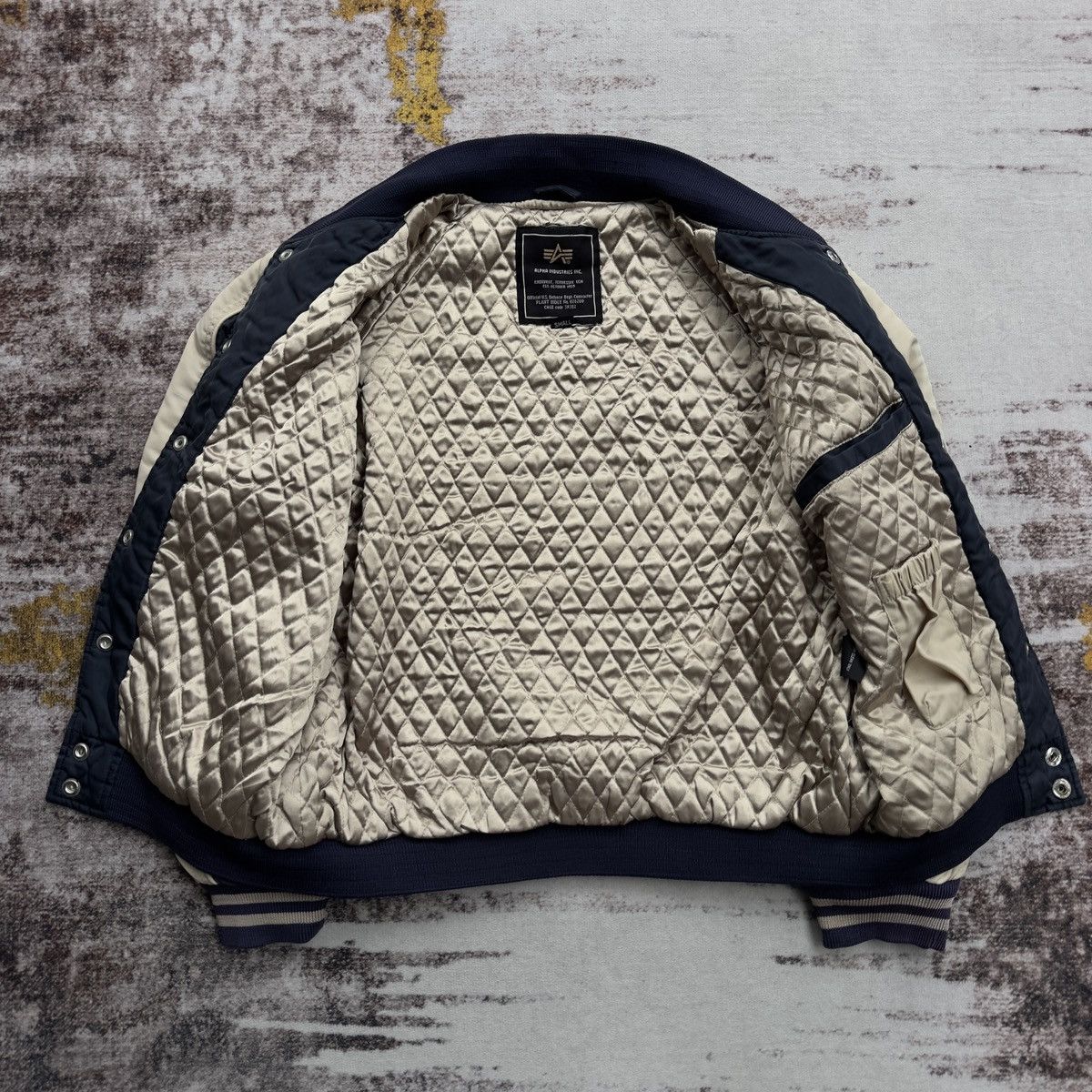Alpha Industries VINTAGE ALPHA INDUSTRIES BOMBER JACKET BIG EMBROIDERY LOGO Size US S / EU 44-46 / 1 - 8 Thumbnail