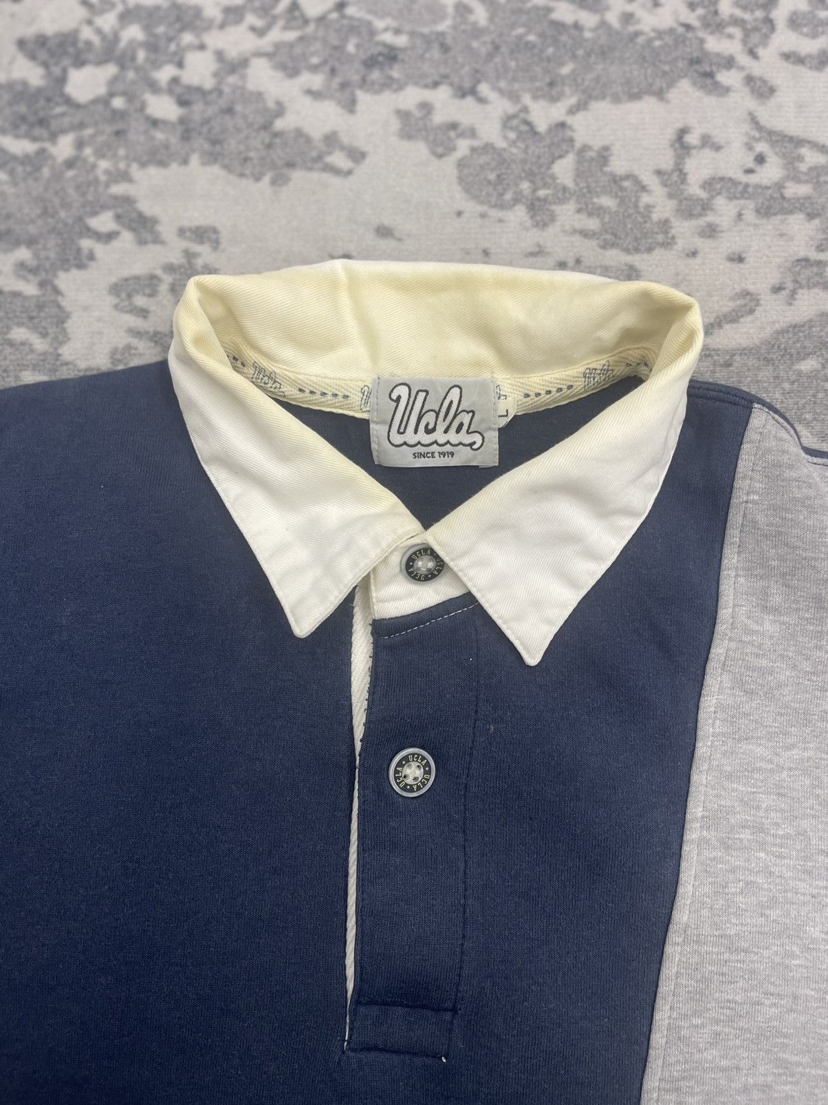 Descente Vintage Ucla Colar Raglan Sweatshirt Size US L / EU 52-54 / 3 - 4 Thumbnail