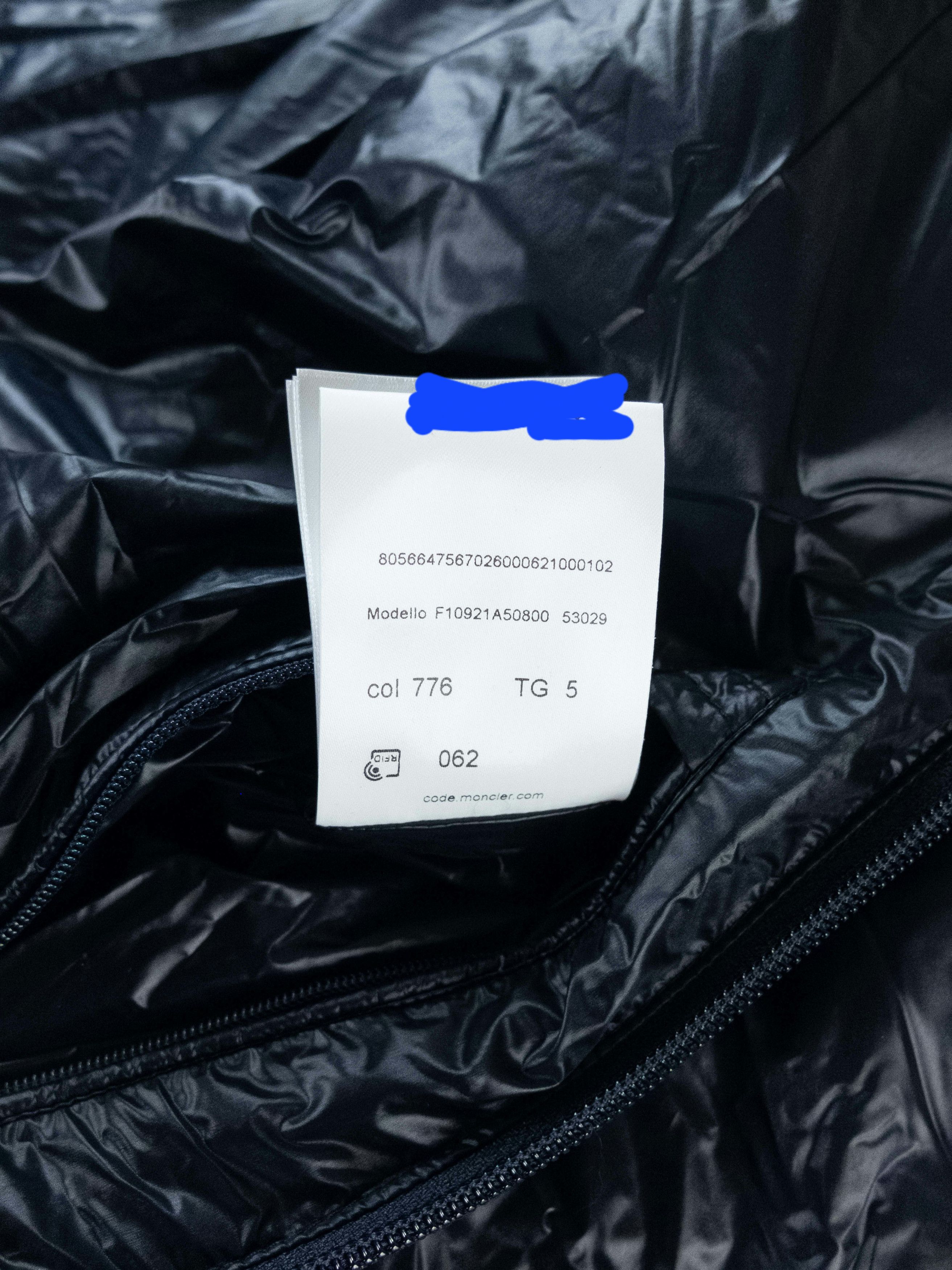 Moncler Moncler Genius Laufen navy lightweight hooded jacket XXL 5 Size US XXL / EU 58 / 5 - 16 Thumbnail