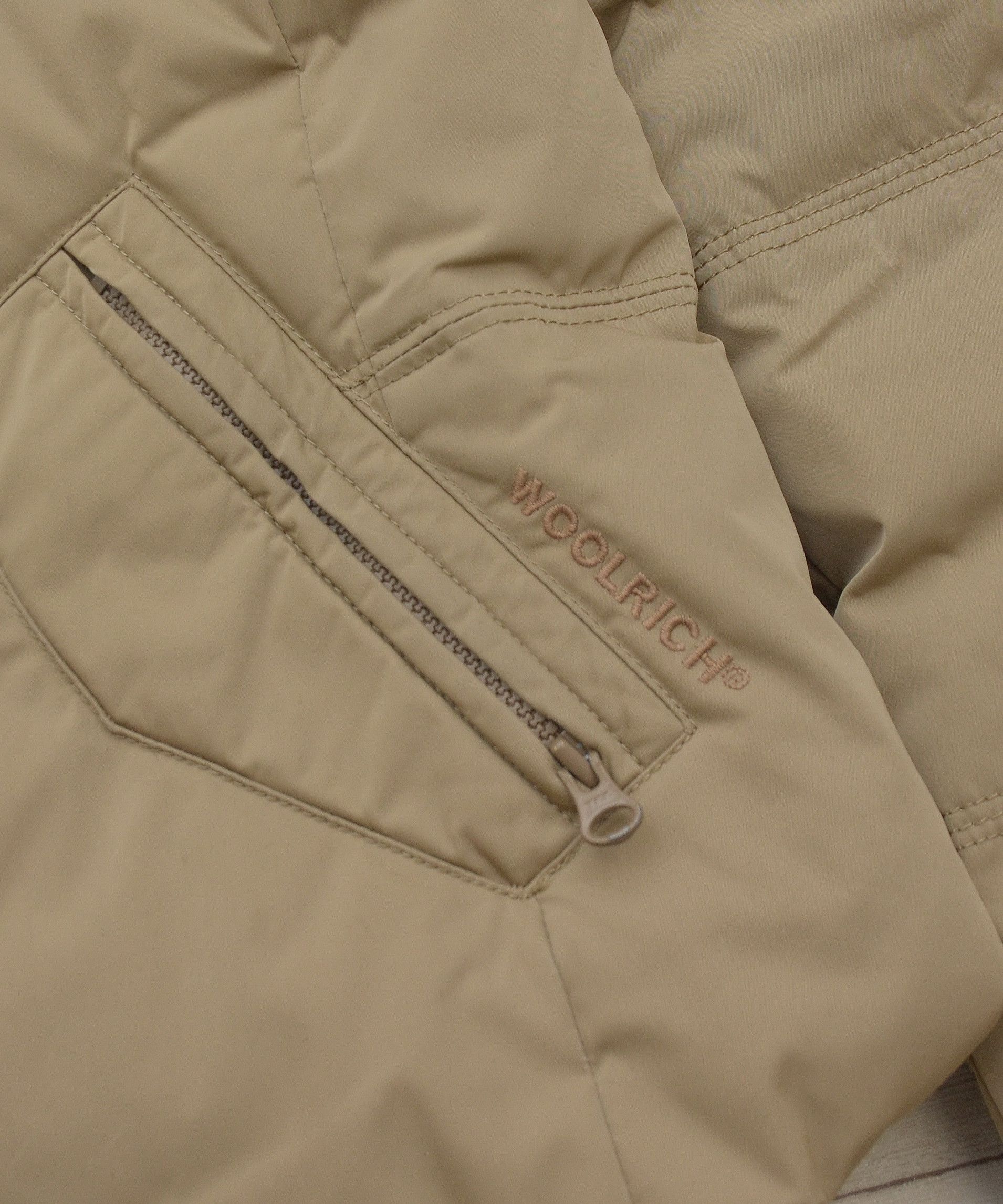 Woolrich Woolen Mills Woolrich Down womens Bomber Jacket With Hood sz M Size S / US 4 / IT 40 - 5 Thumbnail