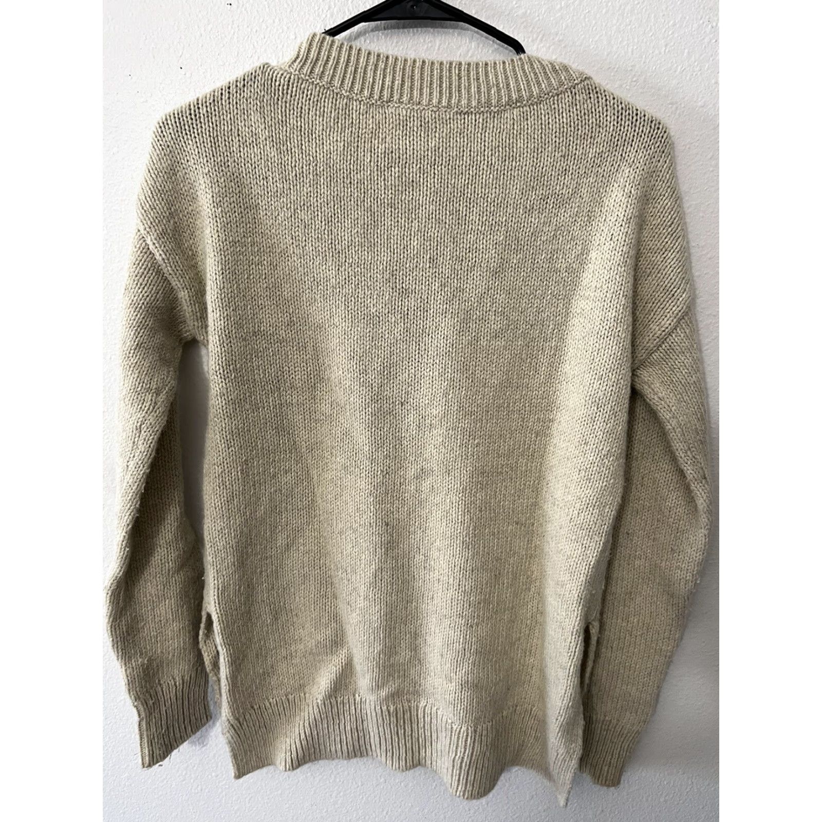 Gap GAP Women's Sweater Small Beige Striped V-Neck Pullover Chunky-Knit Long Sleeve Classic Nautical Size S / US 4 / IT 40 - 2 Thumbnail