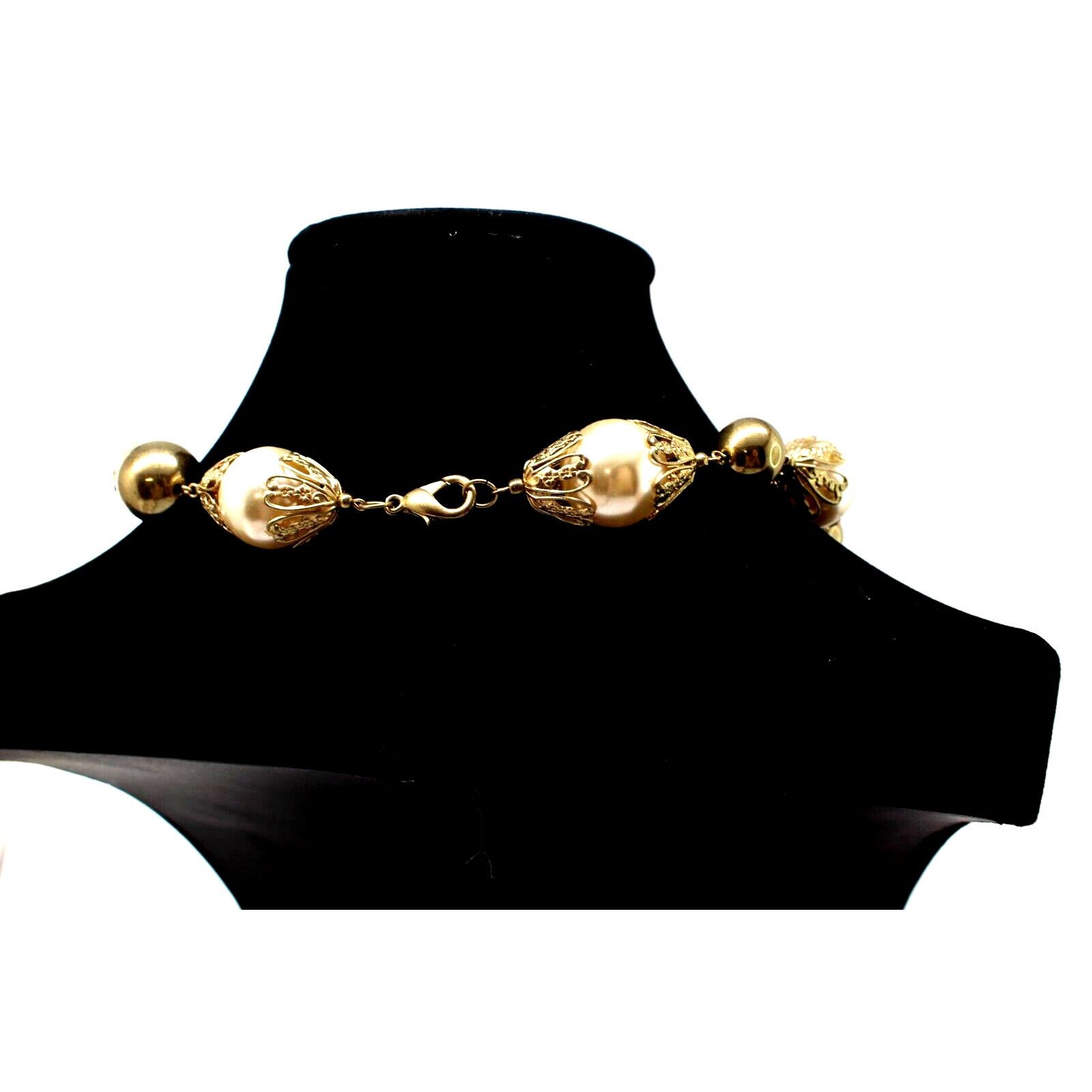 Other 1990s Big Faux Pearl Earring Necklace Set • 19" •2.5" Dangle Size ONE SIZE - 3 Thumbnail