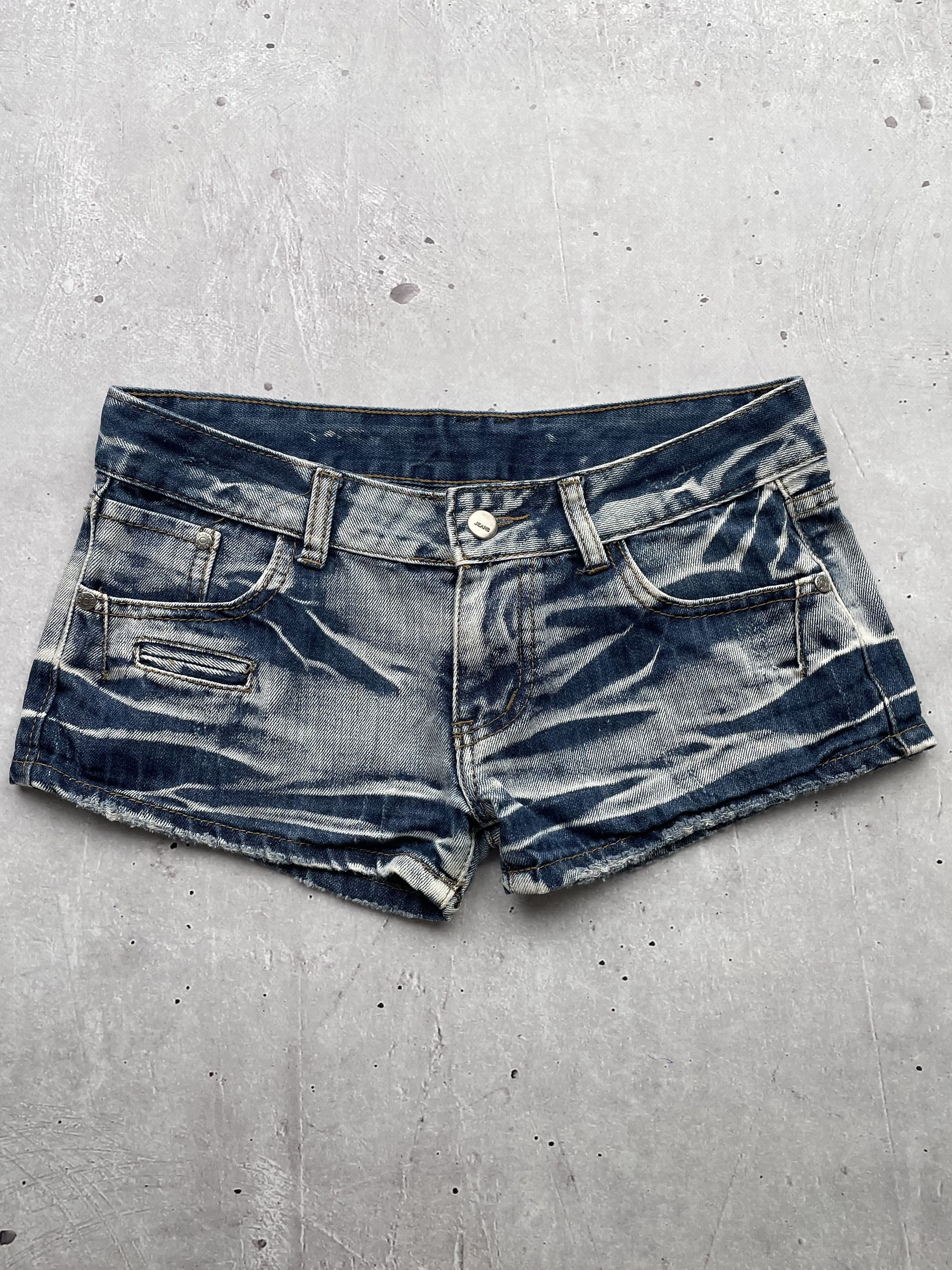 Calvin Klein Jeans Vintage Y2K Denim Shorts Size 3