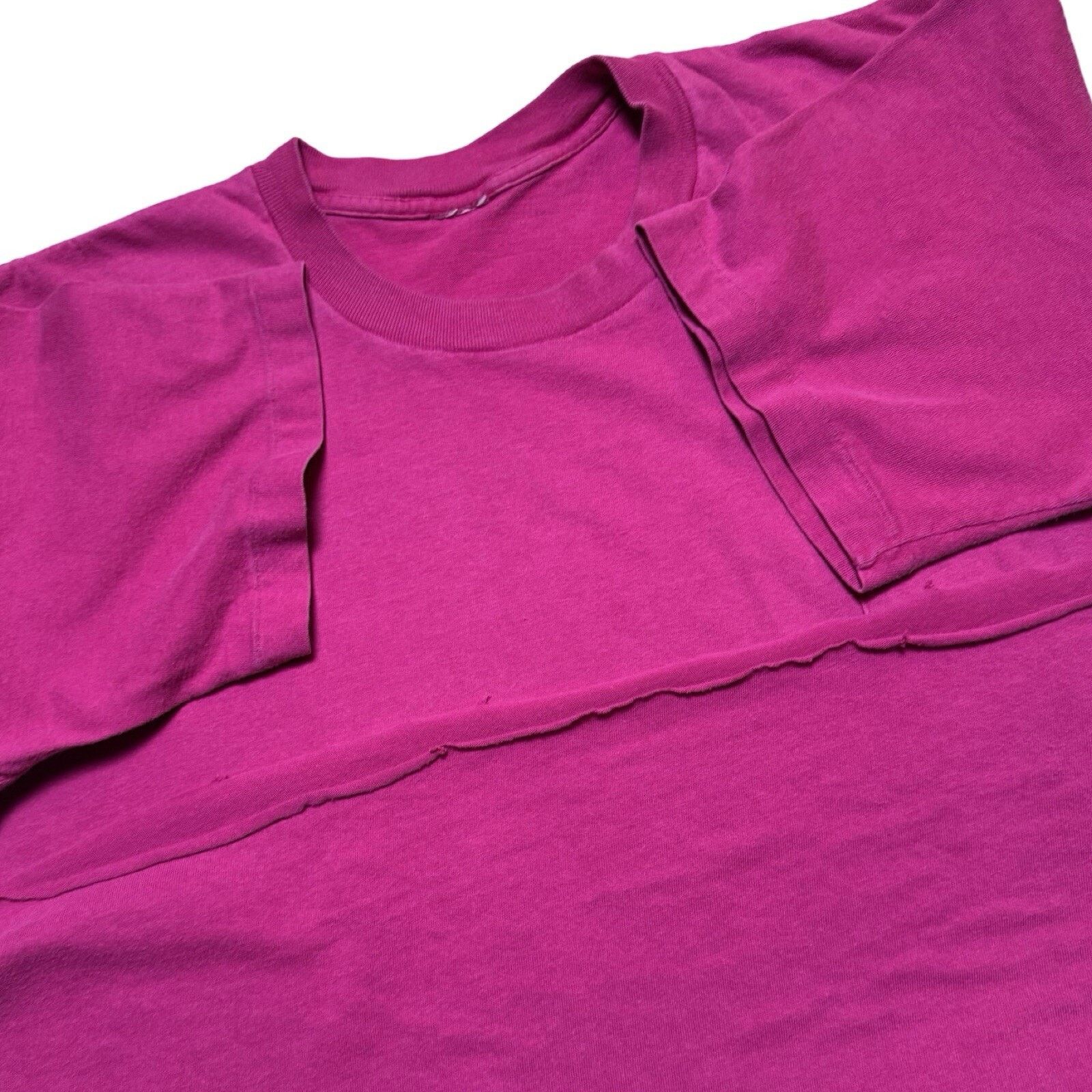 Vintage Vintage 80s Selvedge Pocket T Shirt Cropped Light Plum L Size US L / EU 52-54 / 3 - 5 Thumbnail