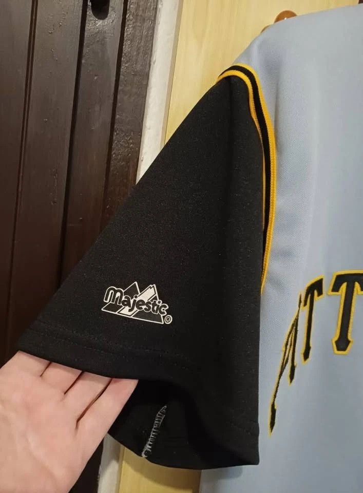 Majestic Original Pittsburgh Pirates MLB jersey Size US M / EU 48-50 / 2 - 5 Thumbnail