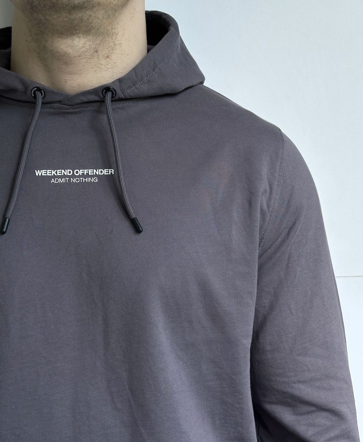 Weekend Offender Weekend Offender "Admit Nothing" Graphic Hoodie Size L Grey Size US L / EU 52-54 / 3 - 2 Thumbnail