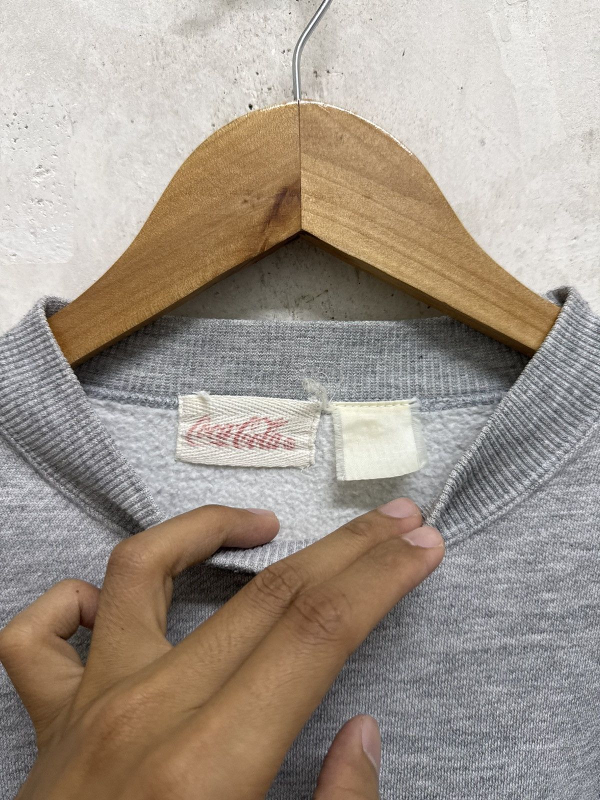 Coca Cola Vintage Coca Cola Embroidery Spellout Crewneck Sweatshirt Size US M / EU 48-50 / 2 - 6 Thumbnail
