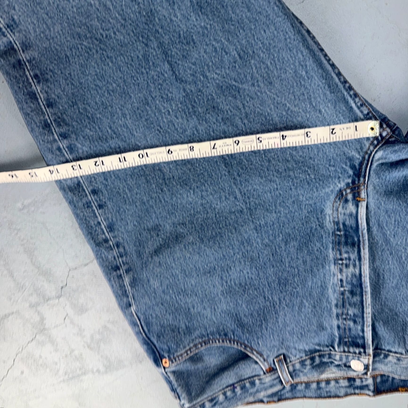 Levi's VINTAGE Levis 501 Jeans XX Straight Leg Blue Light Wash 42x34 Act 40x34 Y2K 90s USA Mens Size US 42 / EU 58 - 7 Thumbnail