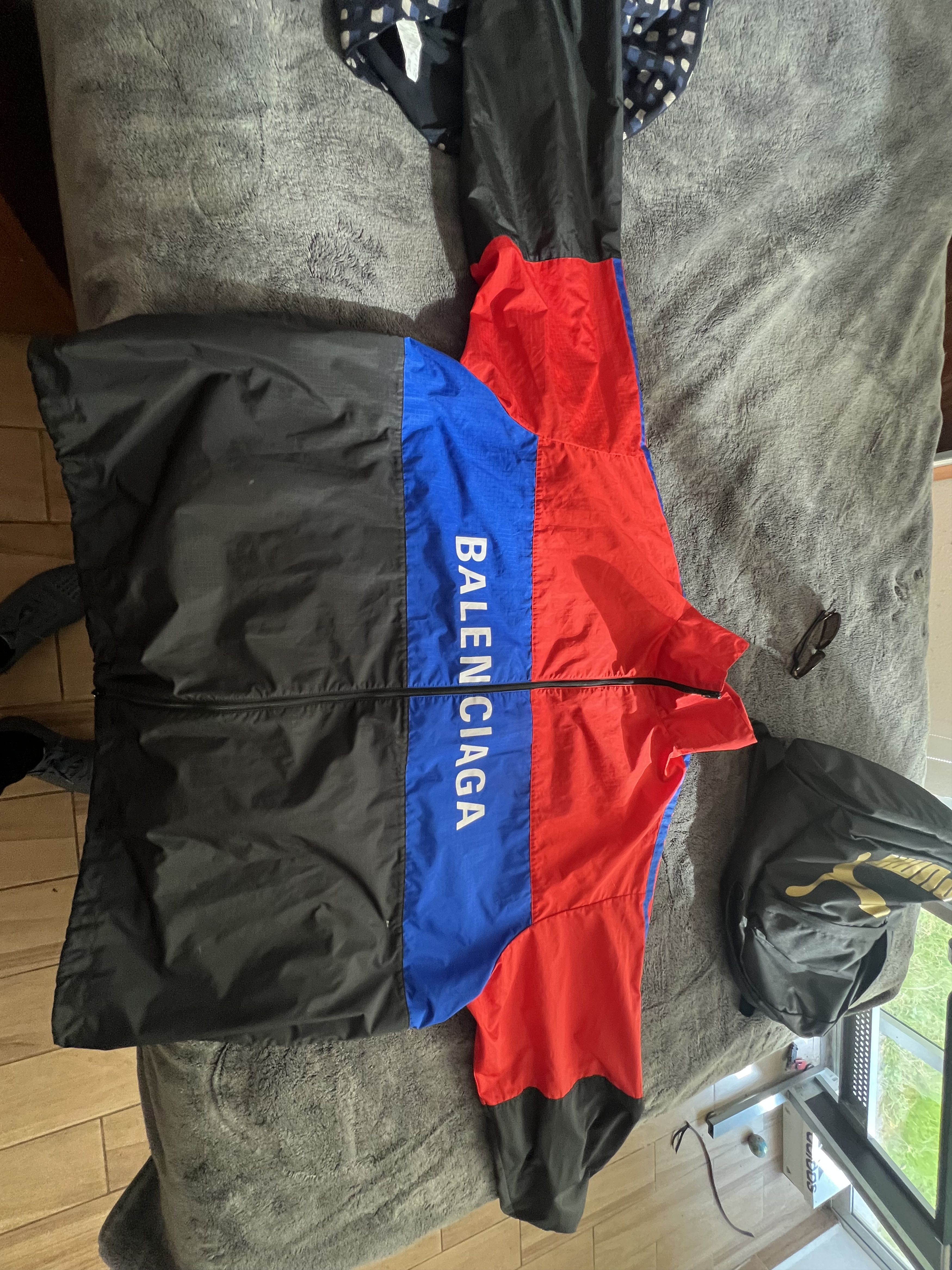 Balenciaga Balenciaga Tricolor Logo Track Jacket - Oversized Fit Size US S / EU 44-46 / 1 - 8 Thumbnail