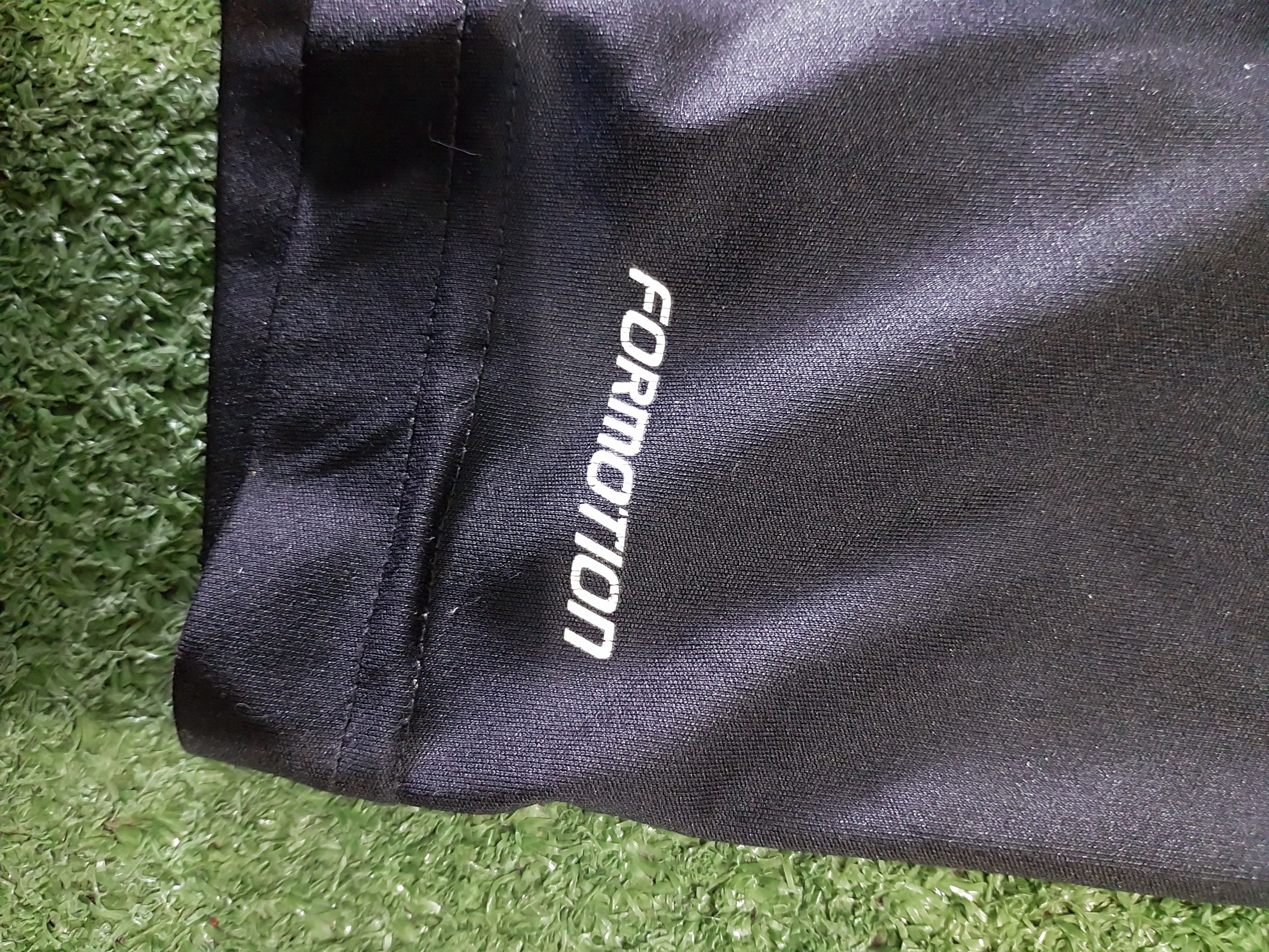 Adidas Liverpool training sleeveless 2010 jersey football Size US L / EU 52-54 / 3 - 5 Thumbnail