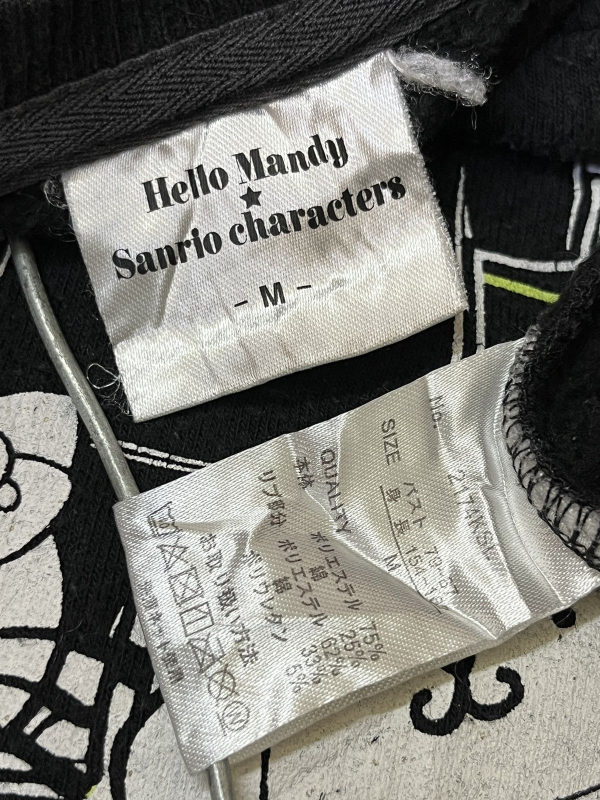 Anime JAPANESE ANIME HELLO MANDY X SANRIO CHARACTER SWEATSHIRT Size US M / EU 48-50 / 2 - 10 Thumbnail
