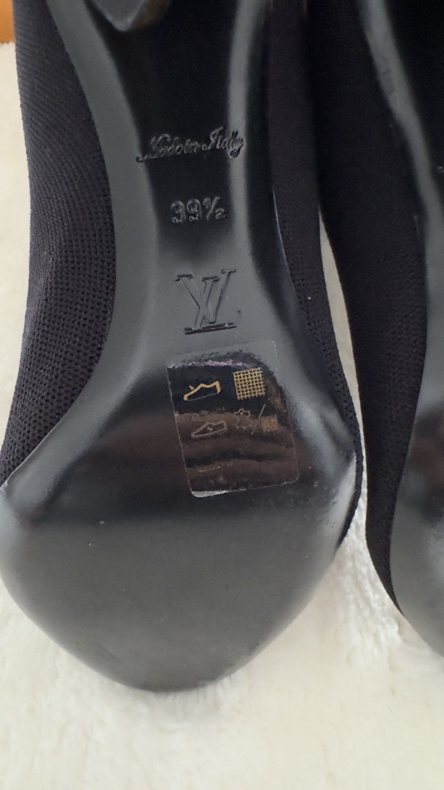 Louis Vuitton Louis Vuitton Silhouette Ankle Boot - Authentic Size US 8.5 / IT 38.5 - 3 Thumbnail