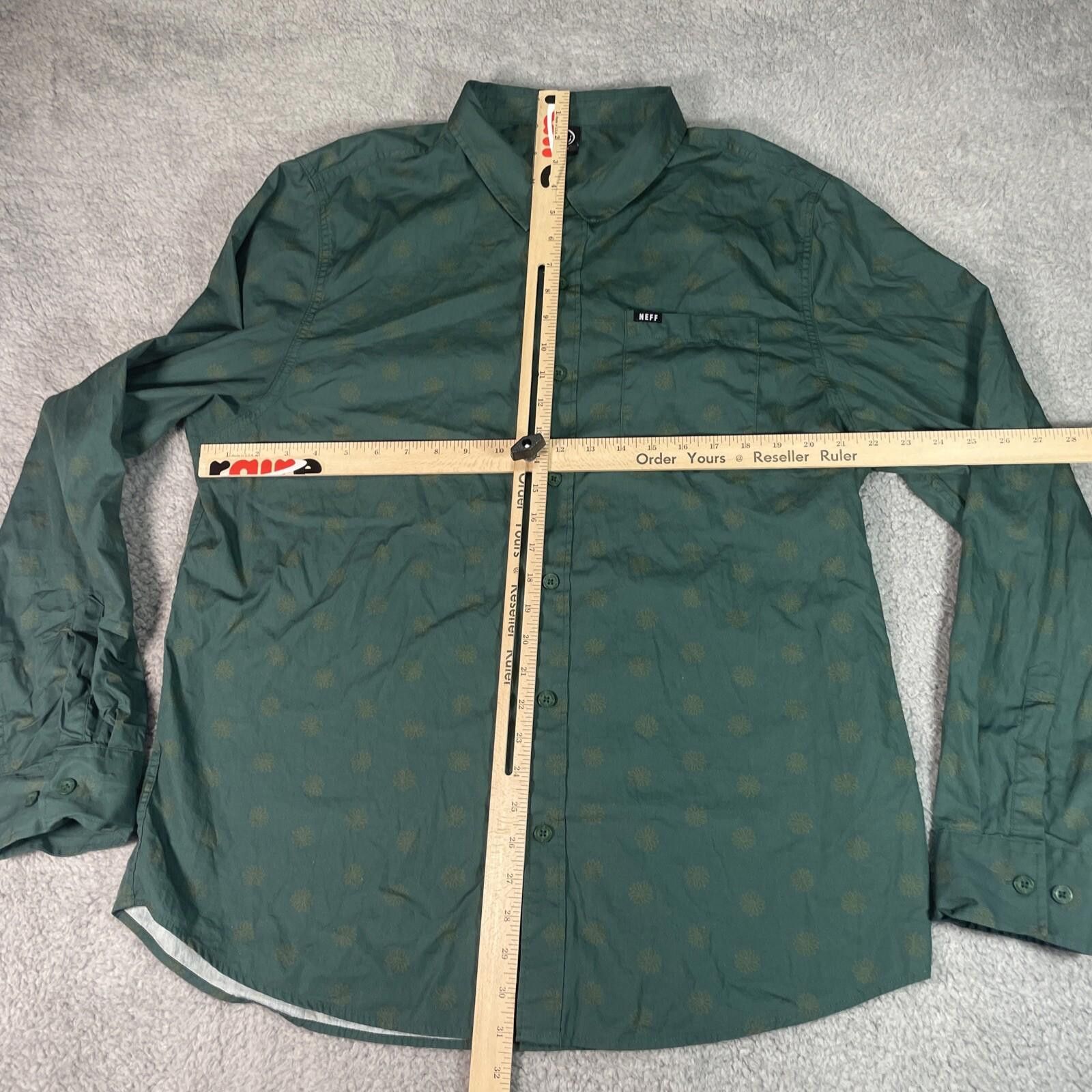 NEFF Neff XL Green Gold Button Up Flower Emblem Casual y2k Size US XL / EU 56 / 4 - 3 Thumbnail