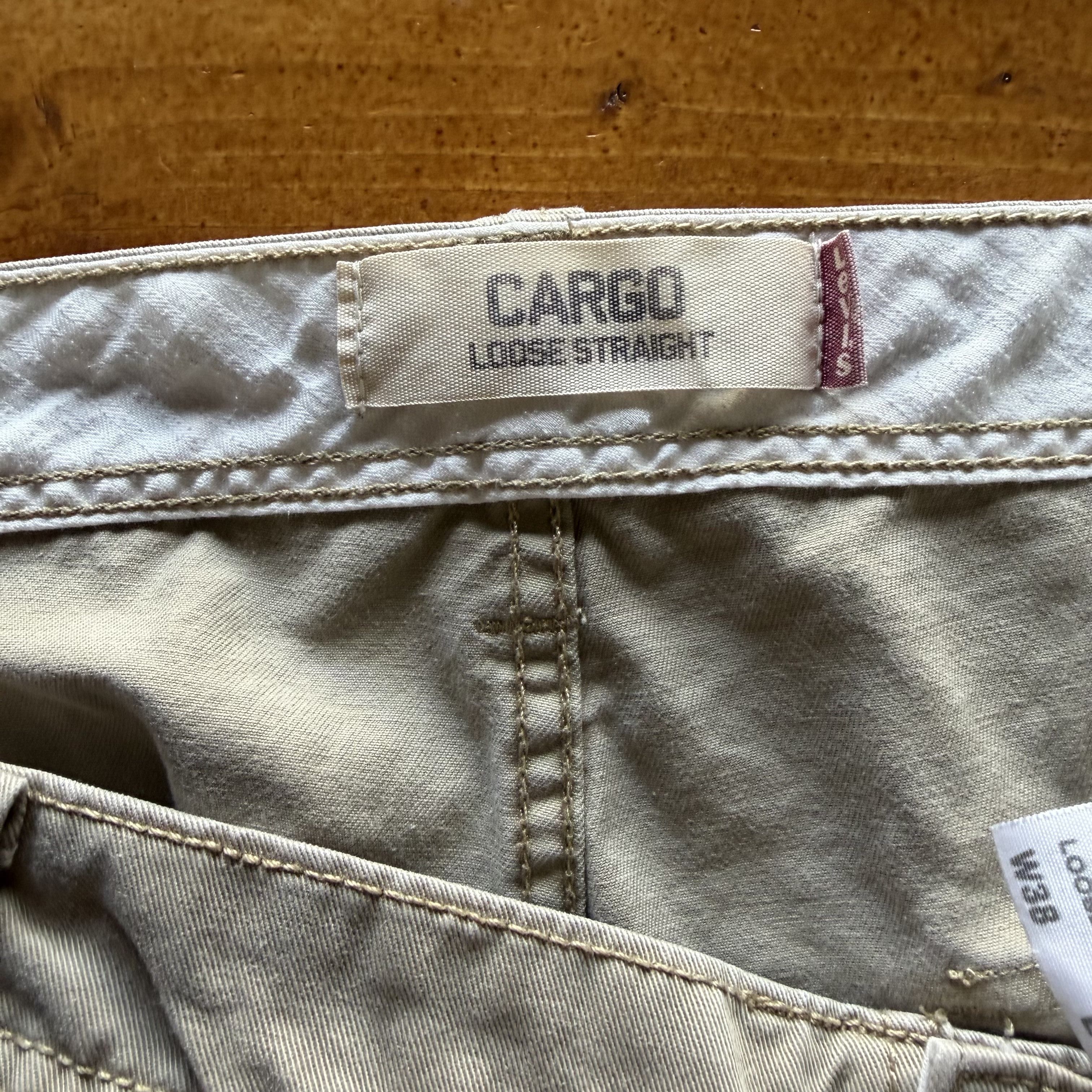 Levi's Vtg Levis Pants Mens 38x32 Beige Cargo Loose Straight Size US 38 / EU 54 - 6 Thumbnail