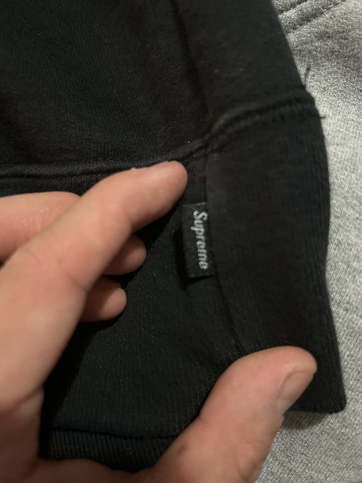 Supreme Supreme Hoodie Size US L / EU 52-54 / 3 - 4 Thumbnail