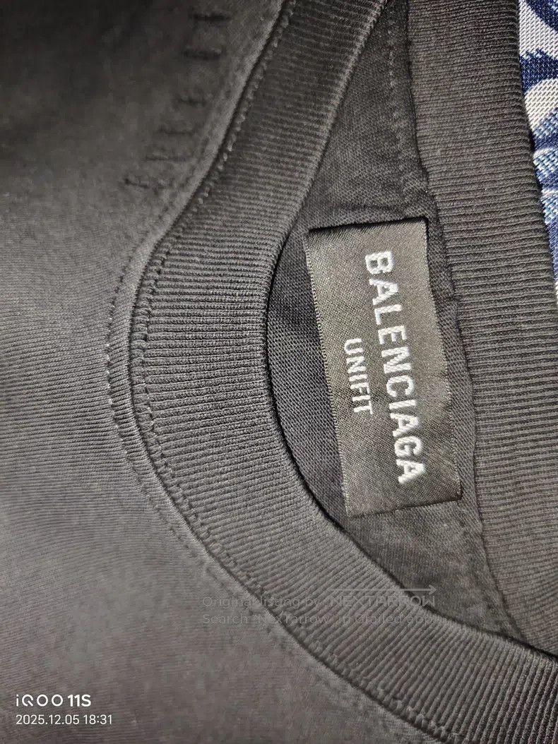 Balenciaga Balenciaga 3B embroidered logo distressed calendar design Size US XS / EU 42 / 0 - 3 Thumbnail