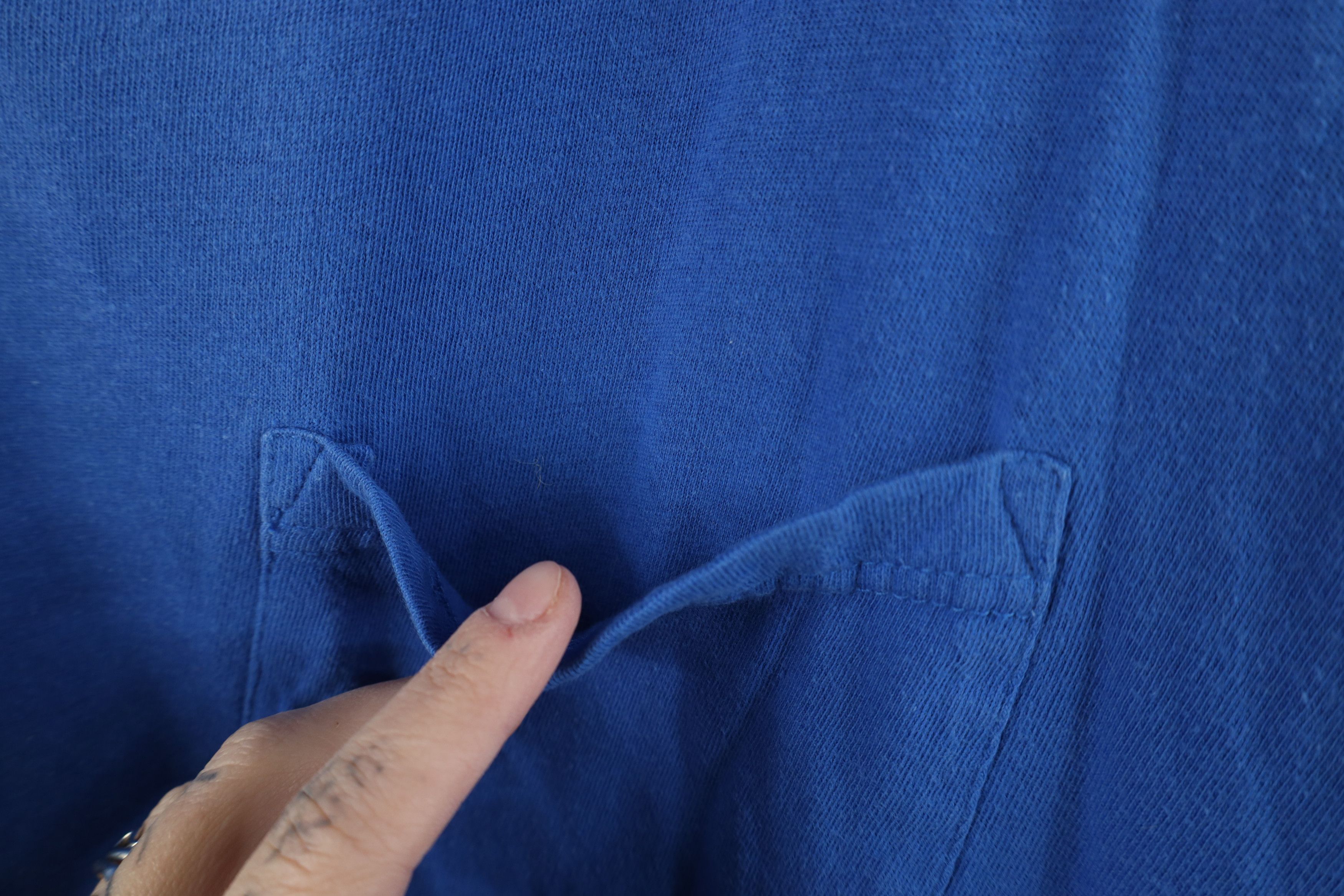 Vintage Vintage 90s Streetwear Long Sleeve Pocket T-Shirt Royal Blue Size US XXL / EU 58 / 5 - 4 Thumbnail