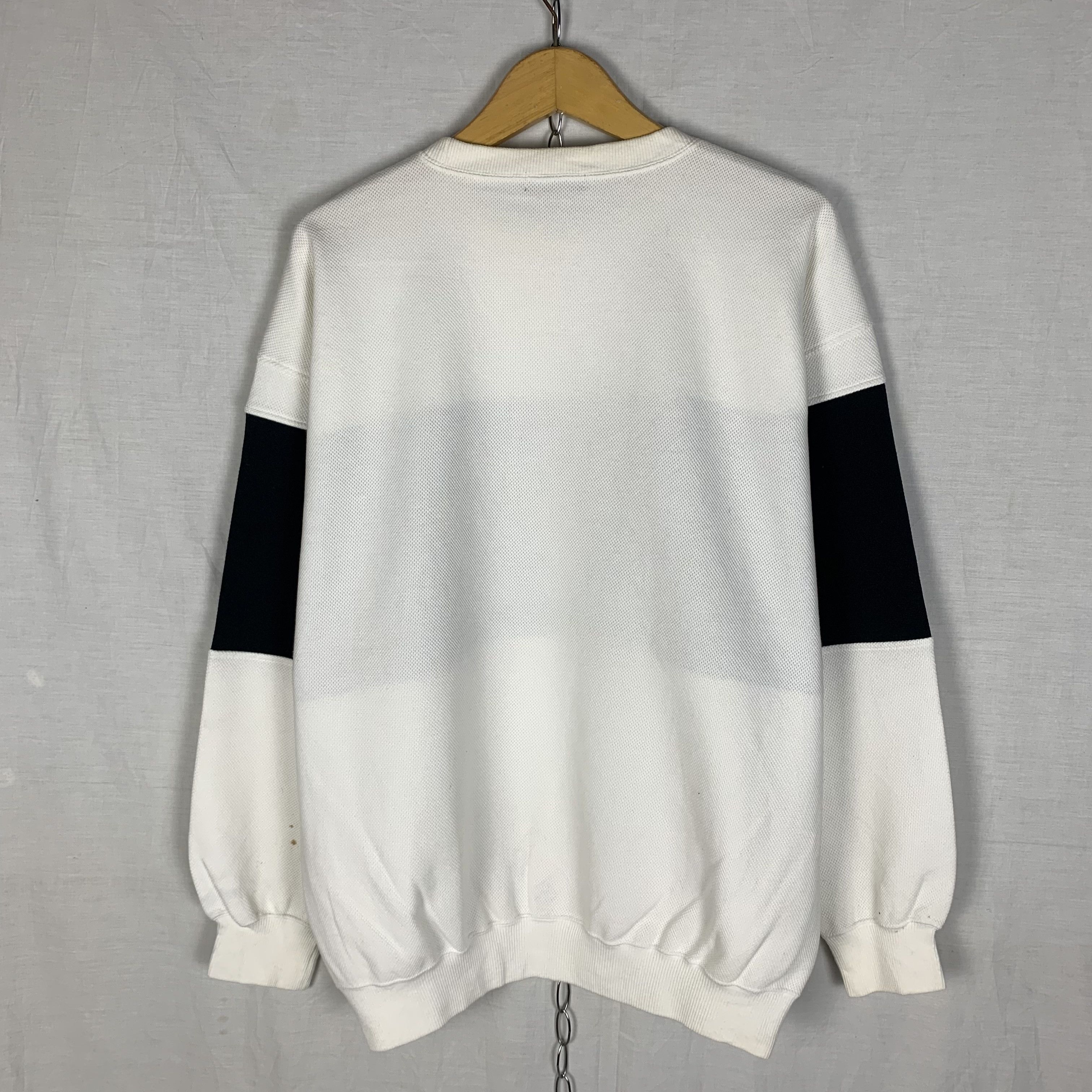 Vintage Vintage Il Messe Sweatshirt Crewneck Size US L / EU 52-54 / 3 - 5 Thumbnail