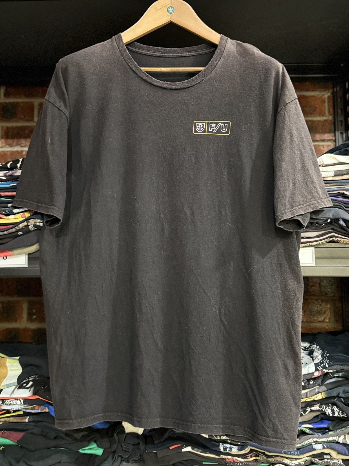 Independent Truck Co. thrashed Vintage Y2K Brixton Independent Friendly Union Tee Size US XL / EU 56 / 4 - 2 Thumbnail