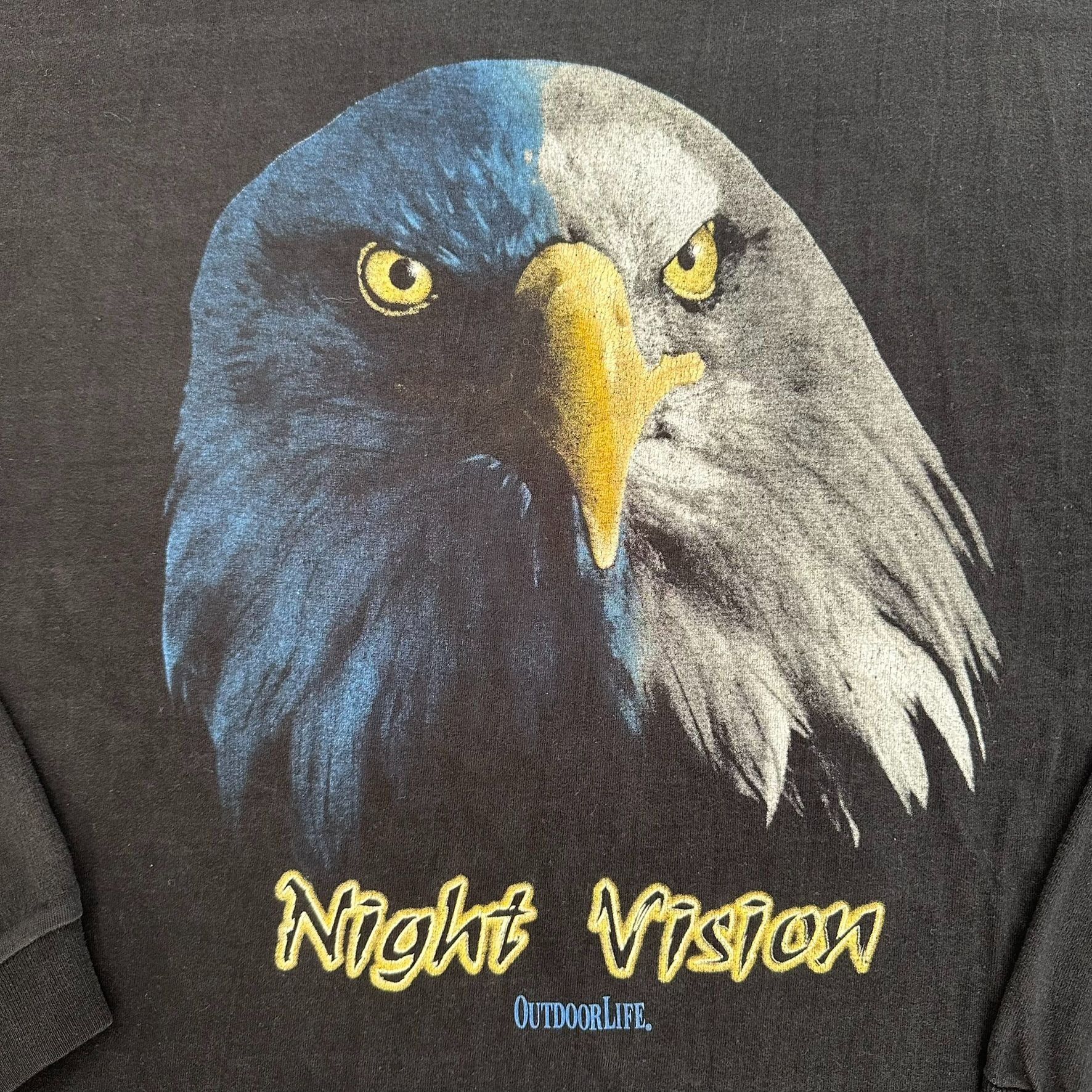 Vintage Vintage 90s Bald Eagle Night Vision T-Shirt Gorpcore Nature Size US XL / EU 56 / 4 - 2 Thumbnail