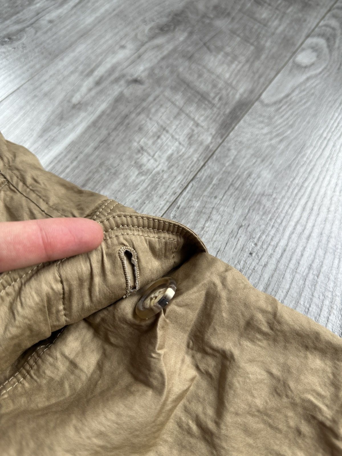 Prada Prada SS24 beige Cargo Men’s belted logo shorts Size US 32 / EU 48 - 13 Thumbnail