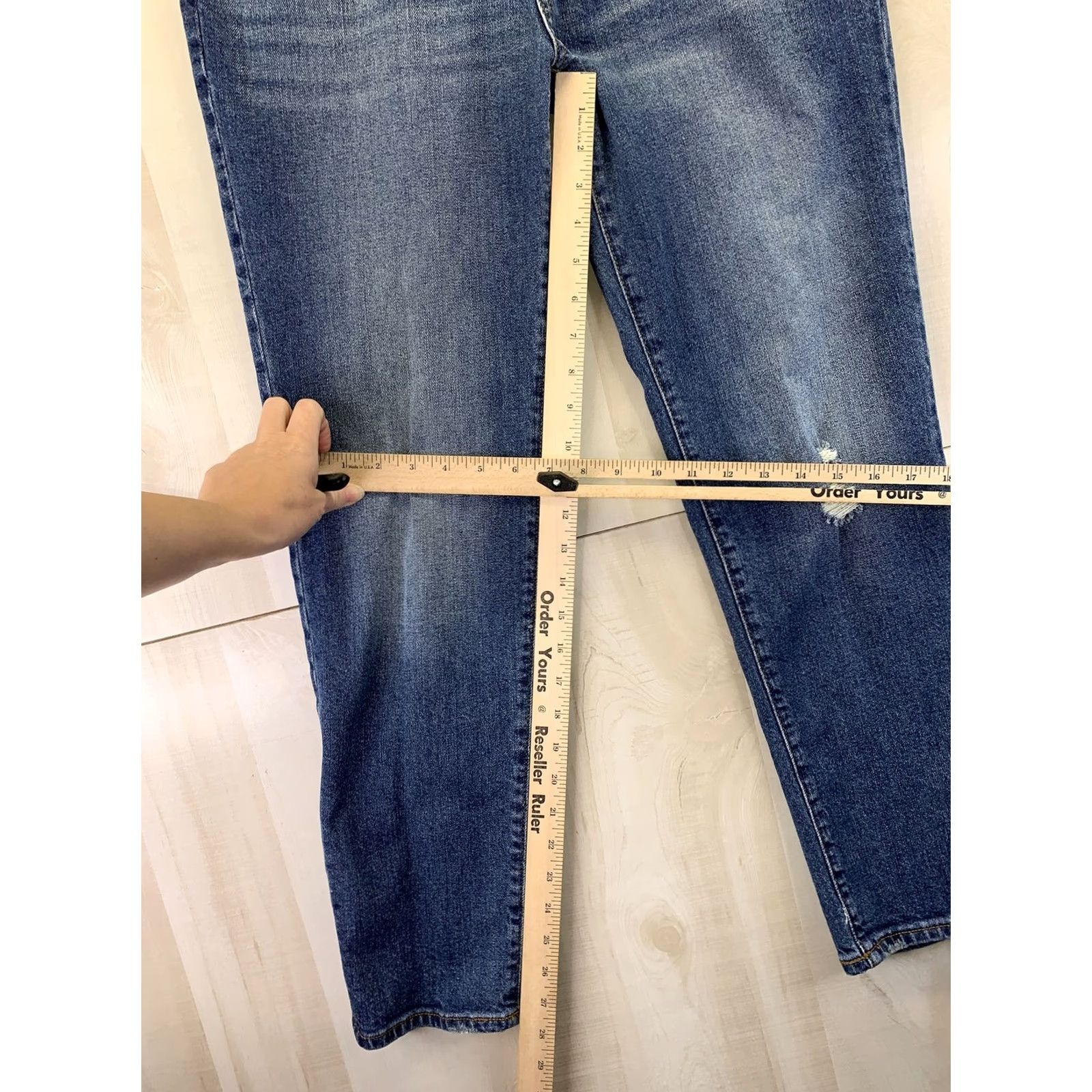 Gap VINTAGE Gap Jeans Distressed Best Girlfriend Women’s SZ 29 Blue 5-Pocket Design Jeans Women Size 29" - 4 Thumbnail
