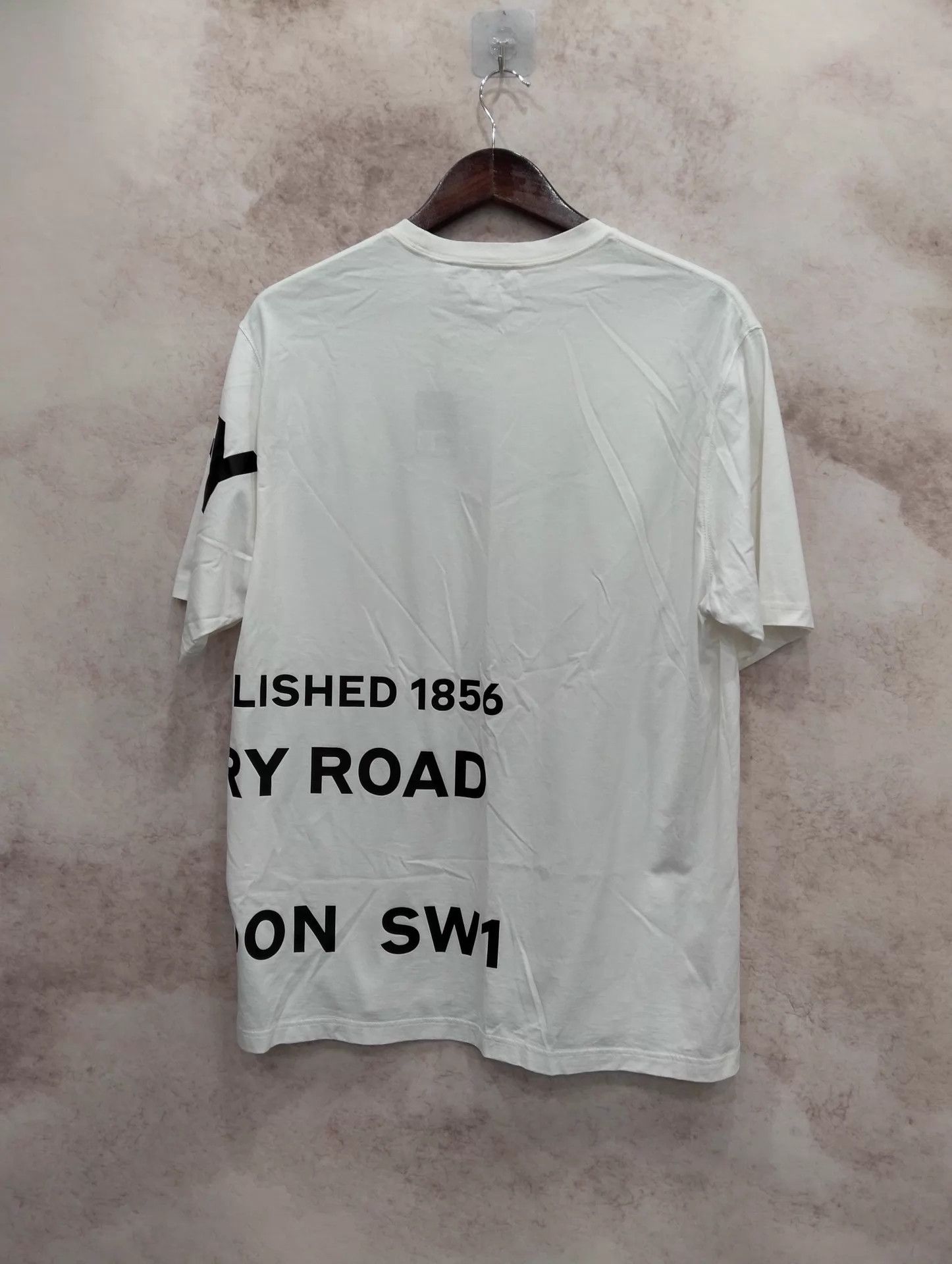 Burberry Burberry White Logo Print Crewneck T-Shirt XS Size US XS / EU 42 / 0 - 2 Thumbnail