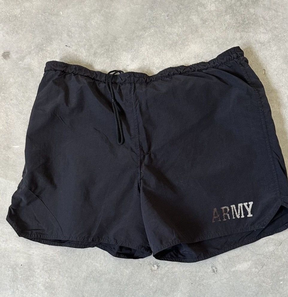 Vintage VINTAGE ARMY SHORT TRAINING PANT Size US 40 / EU 56 - 1 Thumbnail