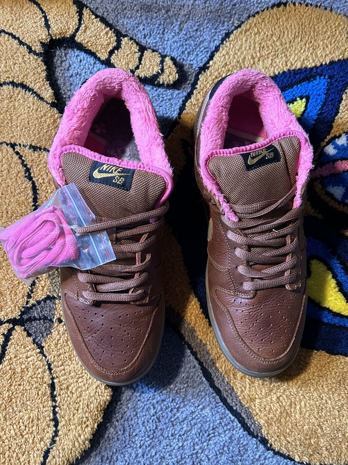 Nike Nike SB Dunk Low Gibson Guitar Case 2007 Size US 12 / EU 45 - 4 Thumbnail