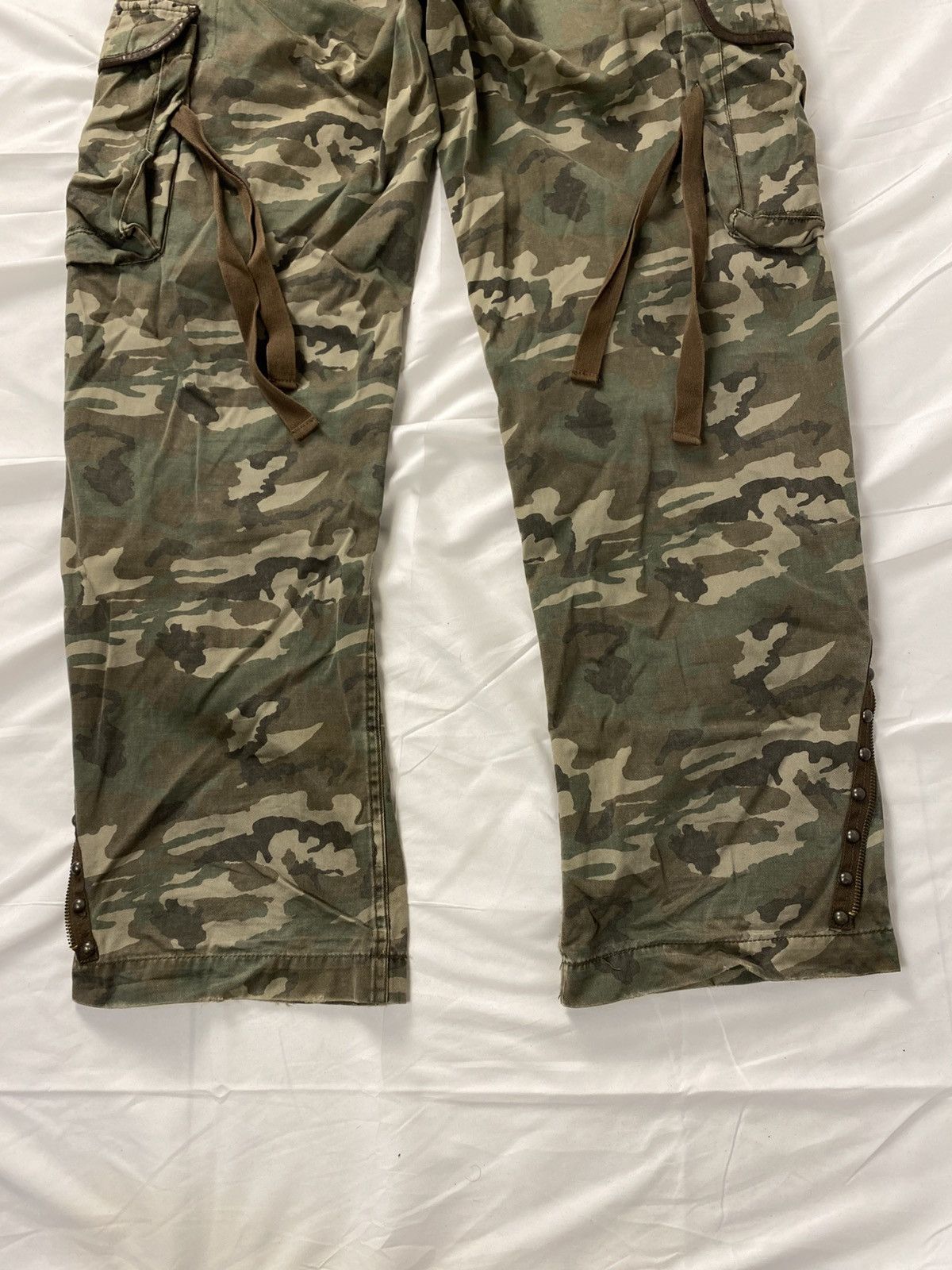 Jun Takahashi 2000 Jun Men Cargo Camo Studded Multipocket Bondage Size US 33 - 15 Thumbnail