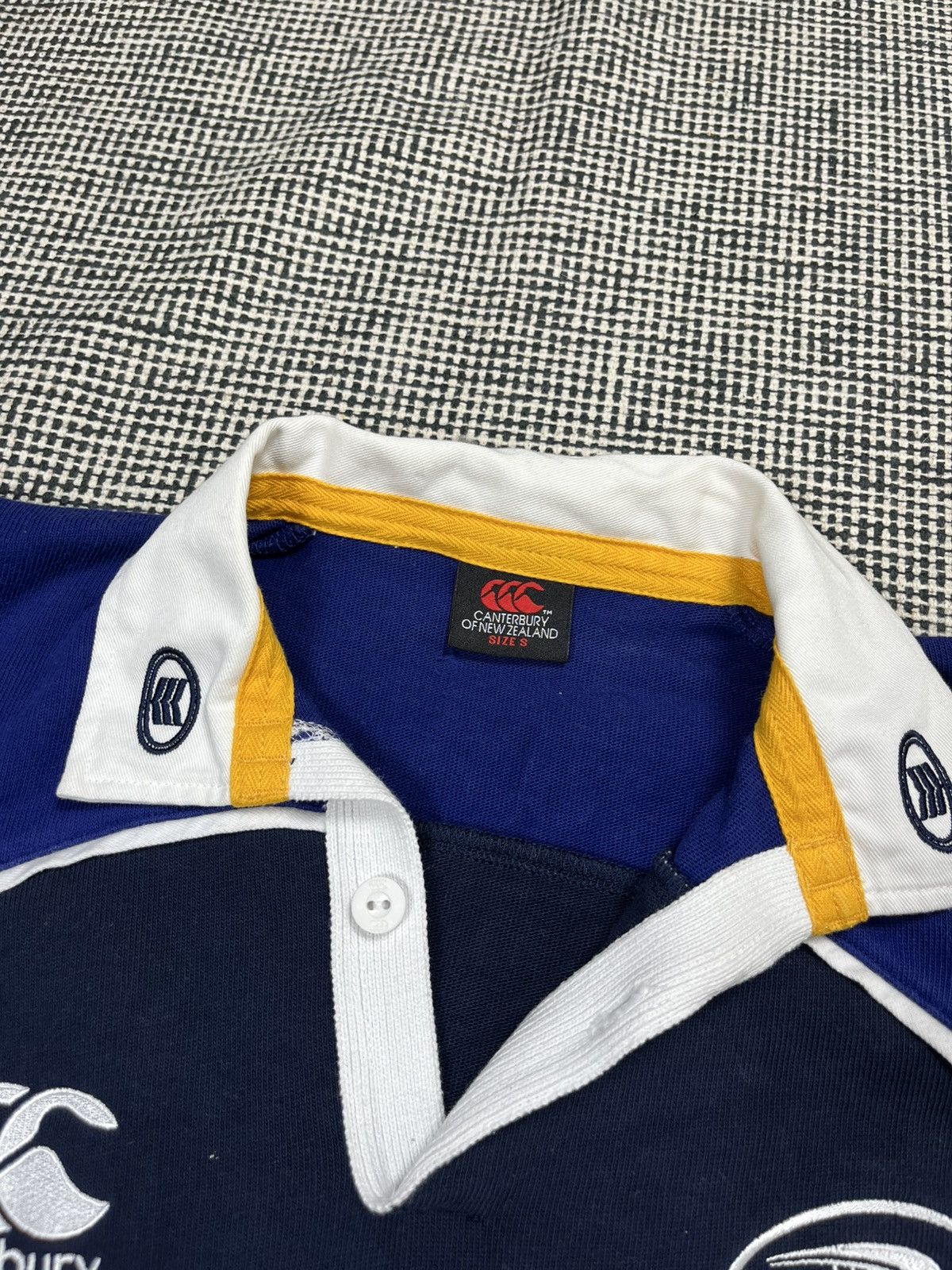 Canterbury of New Zealand 2007 Leinster rugby Canterbury Jersey Size US S / EU 44-46 / 1 - 3 Thumbnail