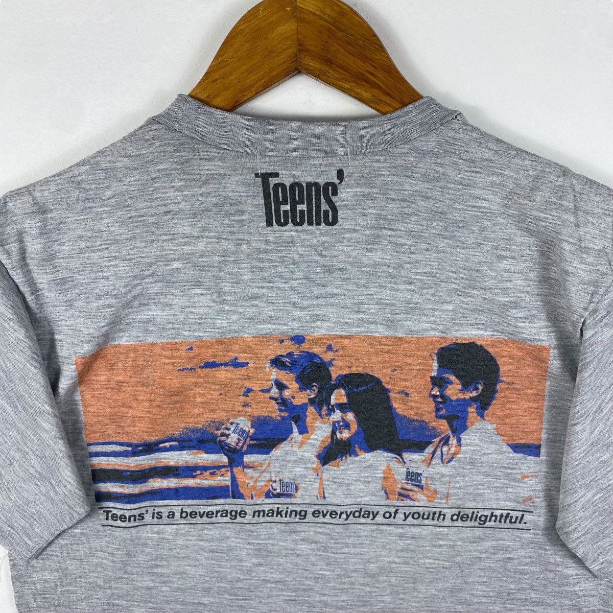 Japanese Brand Vintage 90's TEEN'S Refreshing Soda Drink Promo Graphic Tee Size US S / EU 44-46 / 1 - 5 Thumbnail