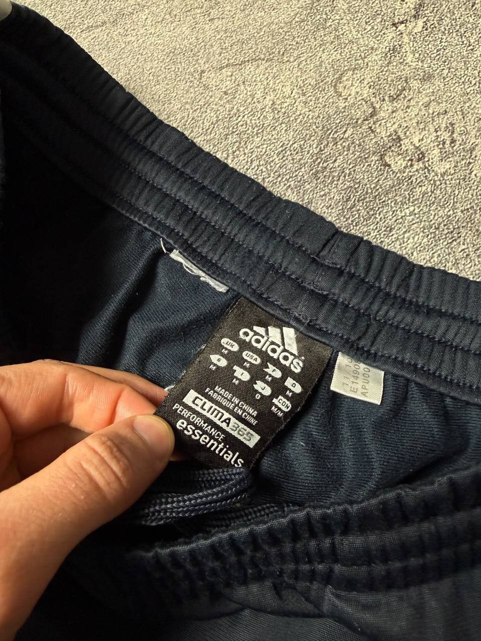 Adidas Y2K Adidas Navy Stripe Baggy Track Pants Size US 32 / EU 48 - 7 Thumbnail