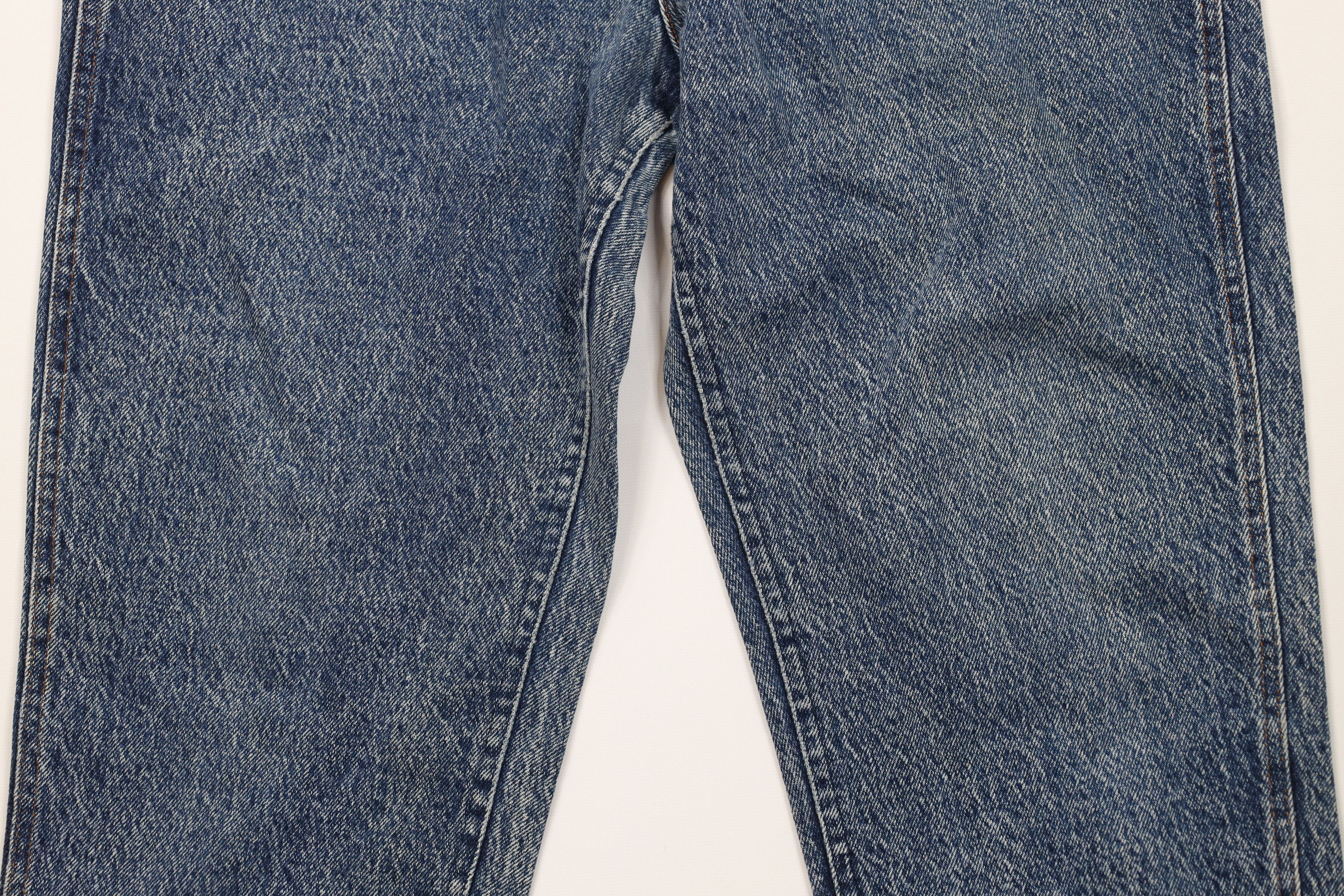 Lee Vintage 90s Lee Acid Wash Relaxed Tapered Leg Jeans USA Size 36" / US 14 / IT 50 - 3 Thumbnail