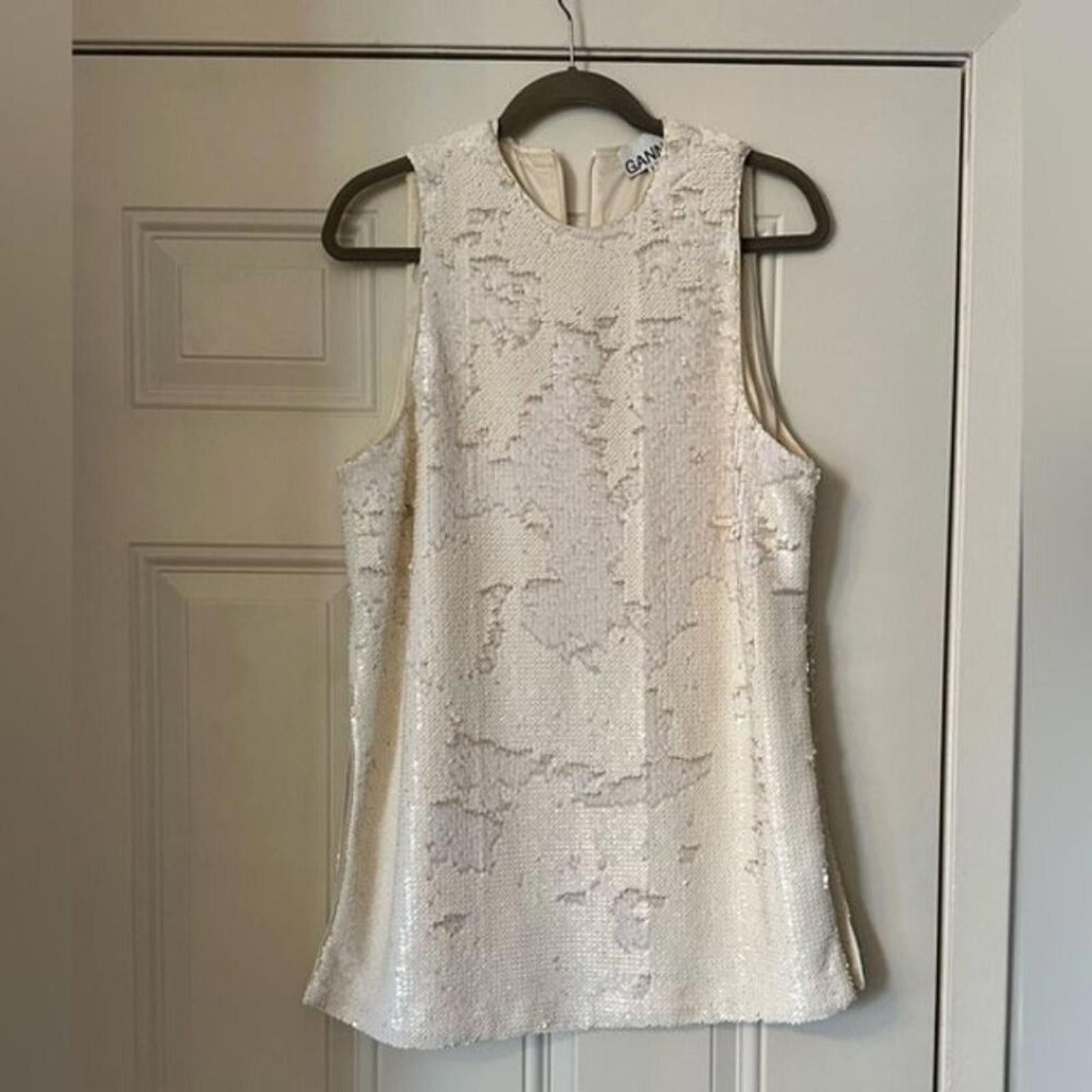 Gianni Valentino Ganni Flip Sequin Sleeveless Top (White) Size M / US 6-8 / IT 42-44 - 5 Thumbnail