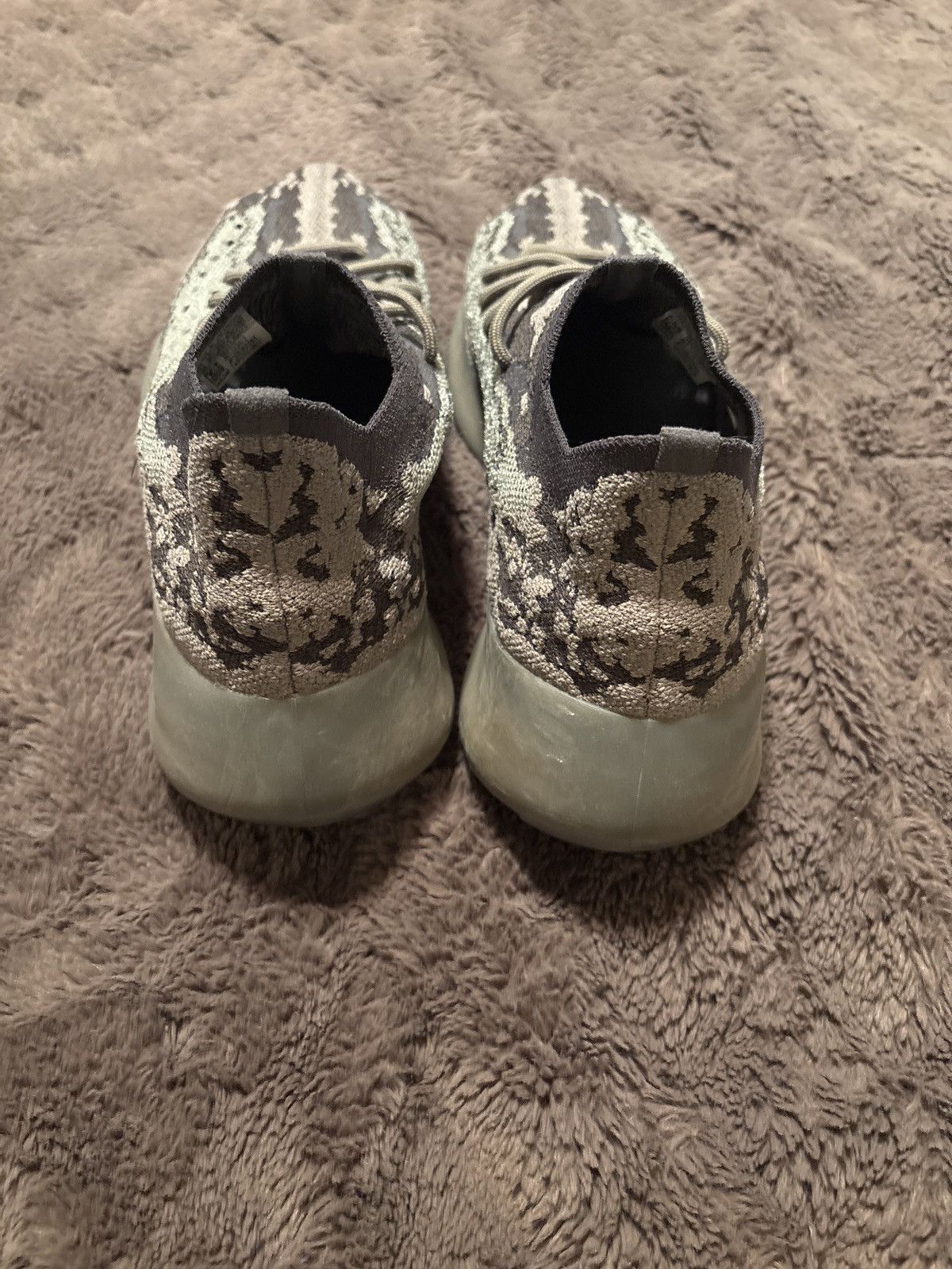 Yeezy Yeezy 700 Size US 11 / EU 44 - 4 Thumbnail