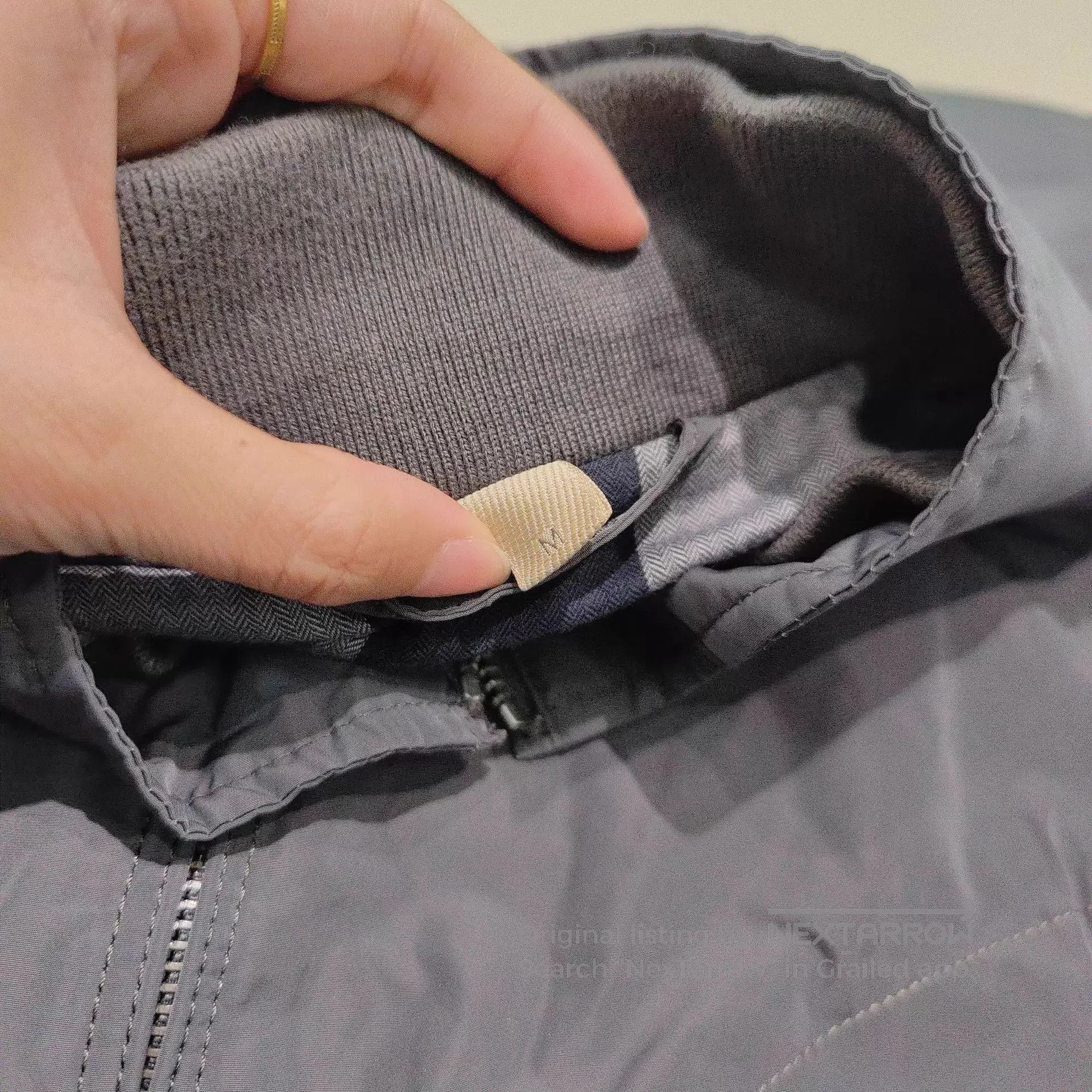 Burberry Gray Bomber Jacket with Zip Closure - Size M. Size US M / EU 48-50 / 2 - 3 Thumbnail