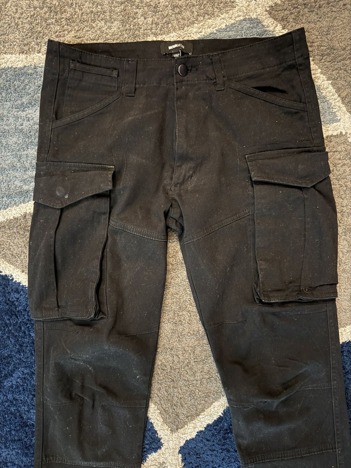 Fashion Nova Black straight leg cargo pants Size US 30 / EU 46 - 2 Thumbnail