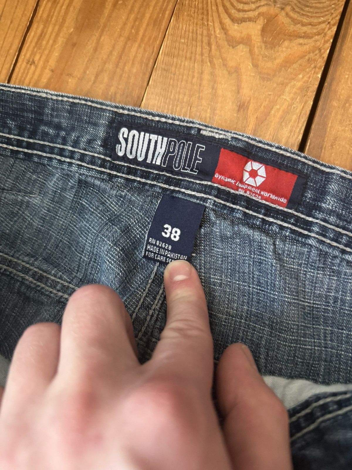Southpole Vintage Y2K Southpole Baggy Mesh Script Jean Shorts Size US 38 / EU 54 - 2 Thumbnail