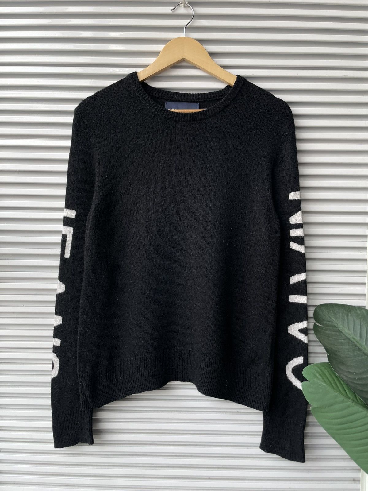 Calvin Klein Calvin Klein Jeans Knit Sweatshirt Size M / US 6-8 / IT 42-44 - 2 Thumbnail