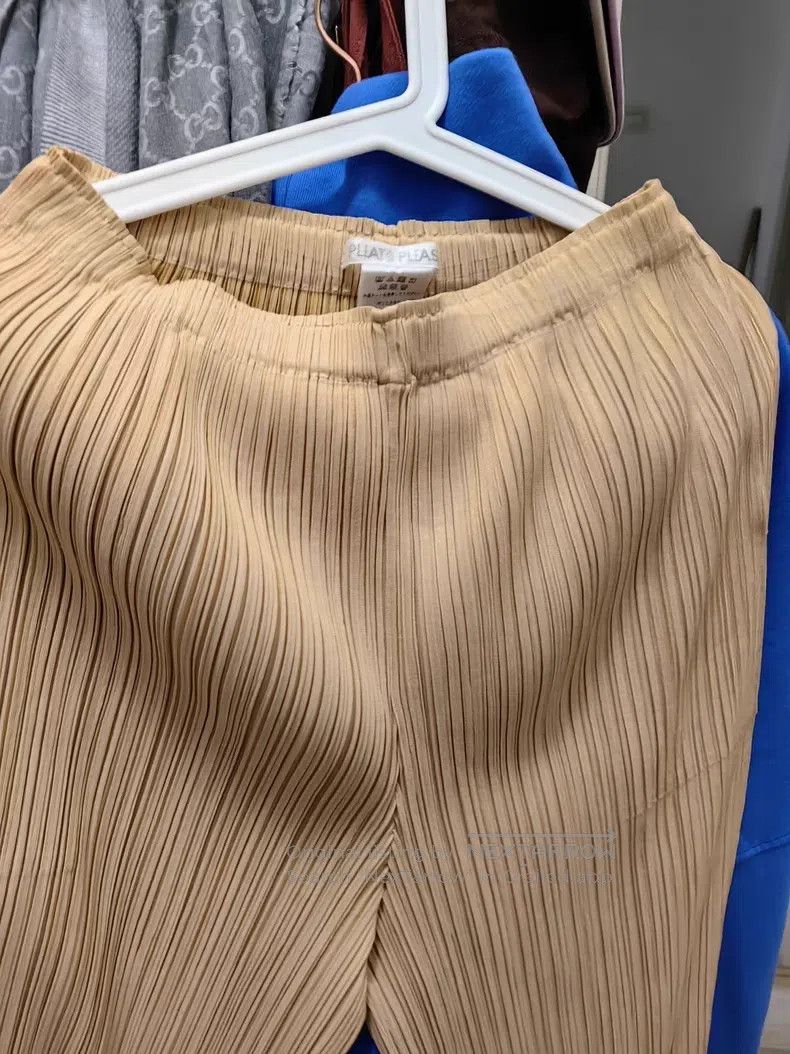 Issey Miyake Issey Miyake size:3 Brown Cropped Pants Size 31" - 2 Thumbnail