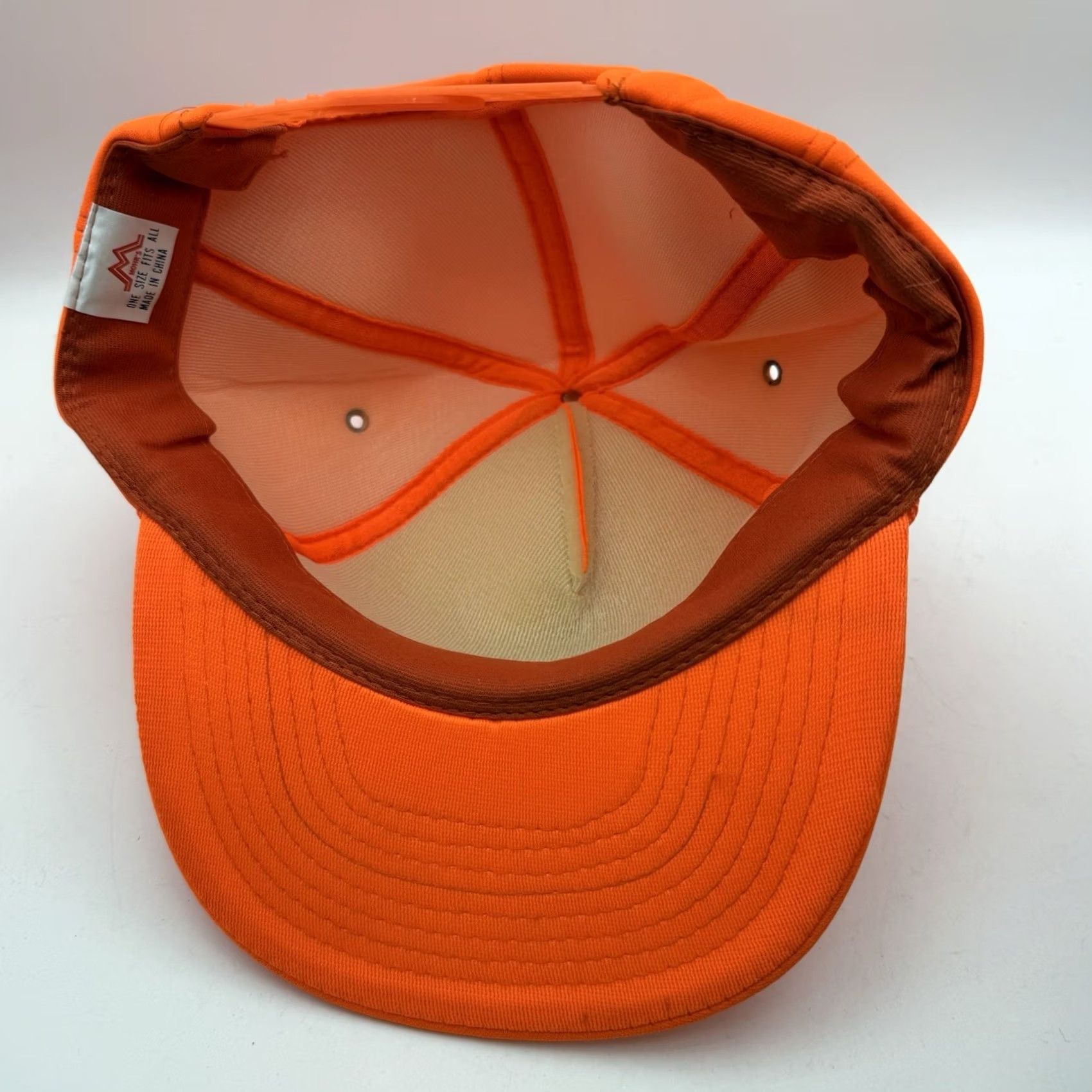 Hunter VINTAGE Mohr's Peppermill Resort Hotel Casino Trucker Hat Snapback Orange Unisex Adults Adjustable Nylon Foam Size ONE SIZE - 7 Thumbnail