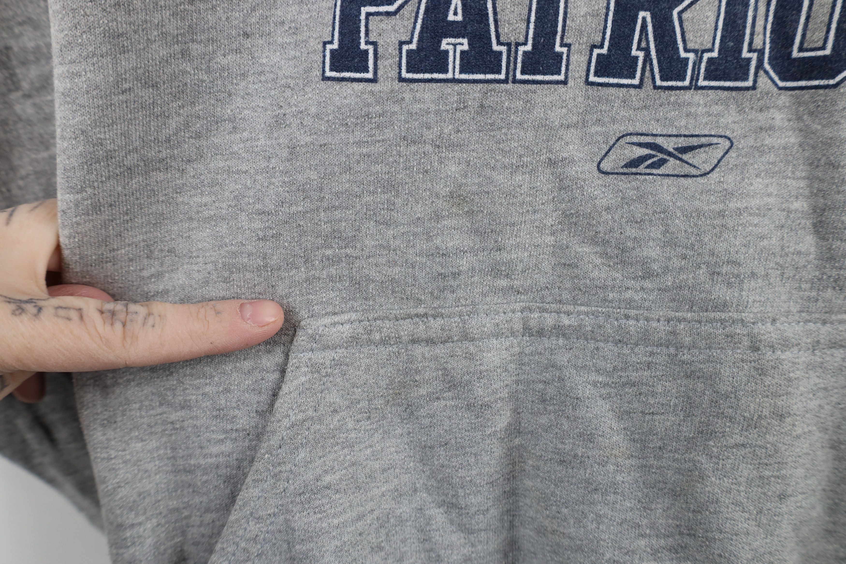 Reebok × Vintage Vintage Reebok New England Patriots Football Hoodie Gray Size US L / EU 52-54 / 3 - 6 Thumbnail