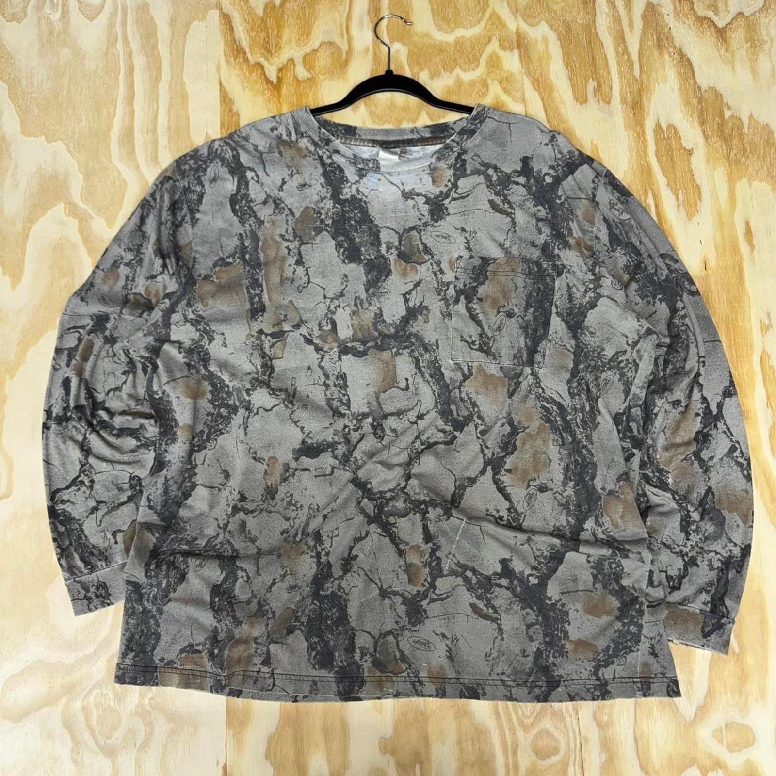 Realtree Vintage y2k 2000s realtree camo hunting long sleeve t-shirt Size US XXL / EU 58 / 5 - 1 Thumbnail