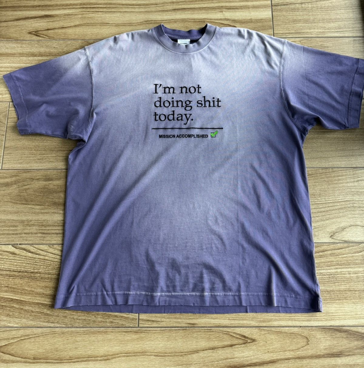 Vetements Vetements 'i'm not doing shit today' t-shirt (purple) Size US M / EU 48-50 / 2 - 1 Thumbnail