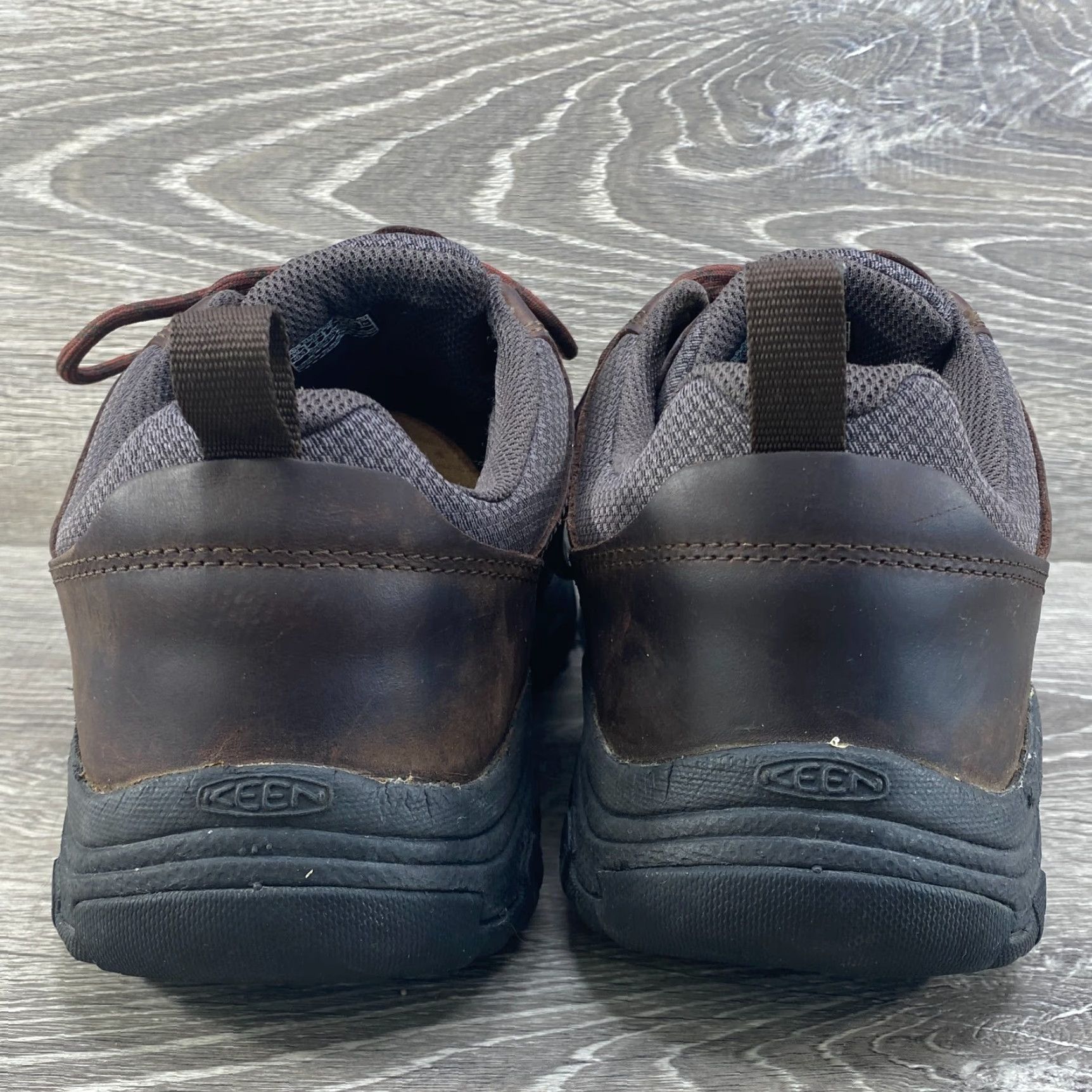 KEEN Keen Mens 8 Brown Leather Targhee III Comfort Low Top Hiking Oxfords Shoes Shirt Men - 1 Size US M / EU 48-50 / 2 - 7 Thumbnail