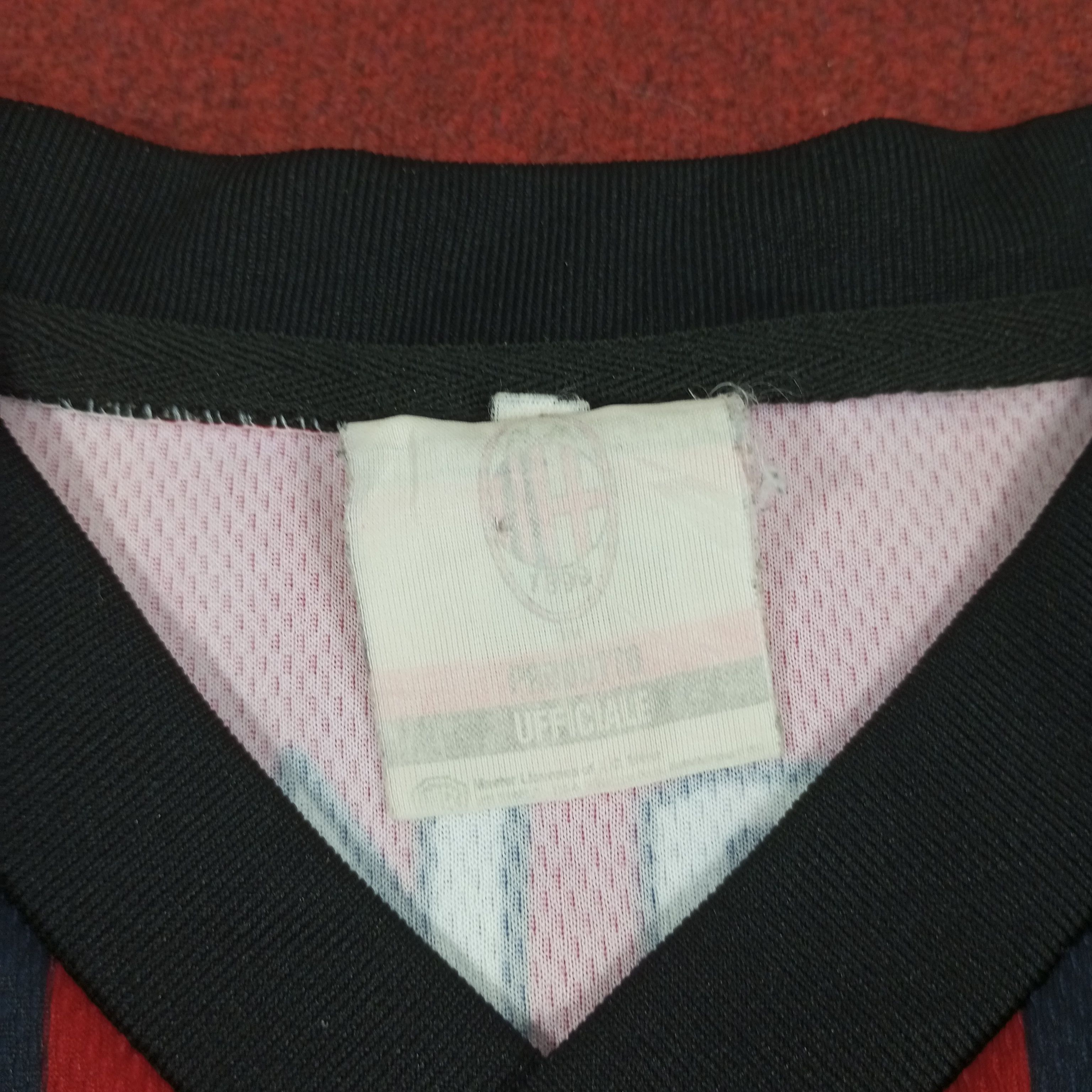 Other AC Milan Jersey Football Club Size US L / EU 52-54 / 3 - 6 Thumbnail
