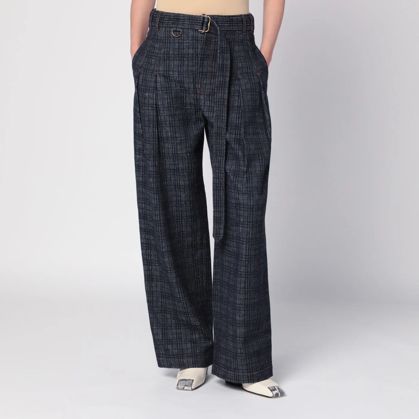 Burberry o1d2blof0426 Check Pattern Denim Jeans in Indigo Blue Size 28" / US 6 / IT 42 - 1 Thumbnail