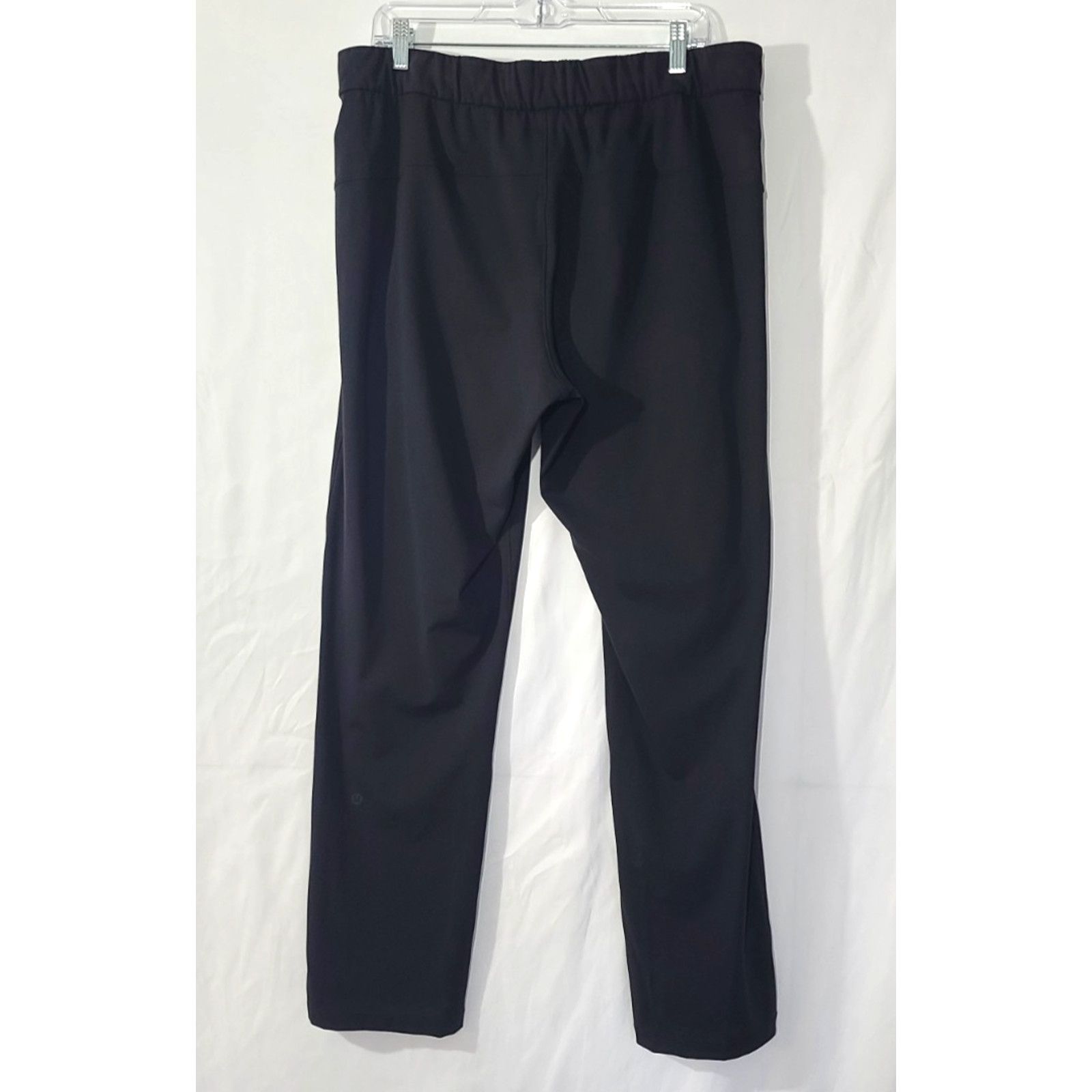 Lululemon Lululemon Black Luxtreme High Rise Keep Moving Pants 12 Size 34" / US 12 / IT 48 - 8 Thumbnail