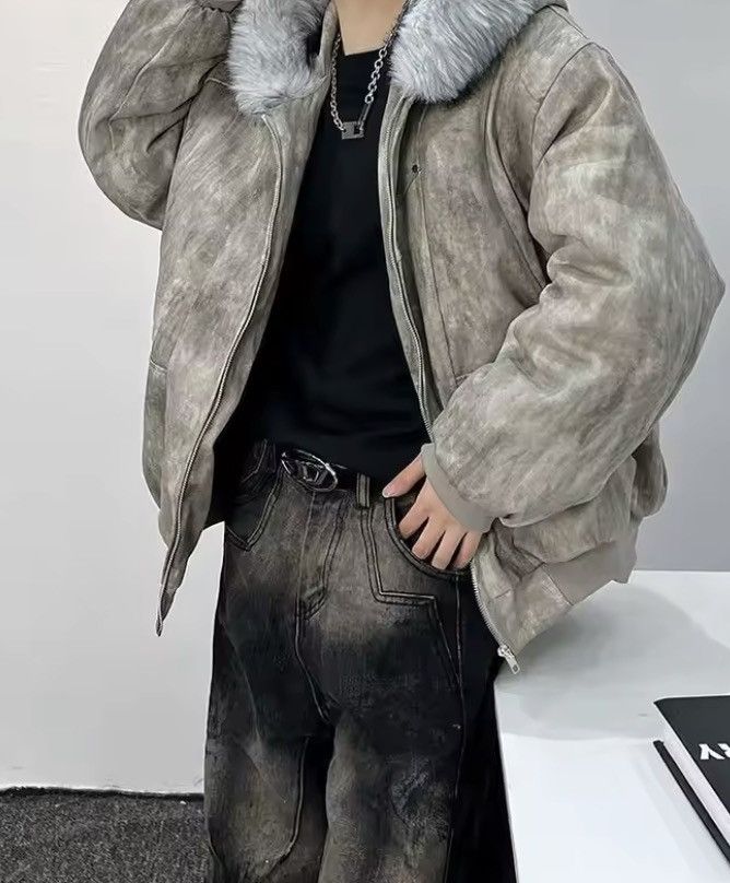 Japanese Brand Distressed Acid-Wash Bomber Jacket - Faux Fur Hood Size US S / EU 44-46 / 1 - 3 Thumbnail